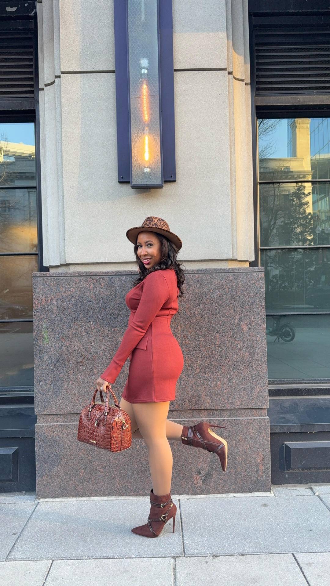 Refined… but not reserved 💋
This dress does all the talking—structured, sleek, and effortless.
Linked the exact dress + similar accessories to complete the vibe ✨

#ClassicStyle #StyleOver40 #ChicStyle

#LTKgrwm #LTKOver40 #LTKootd