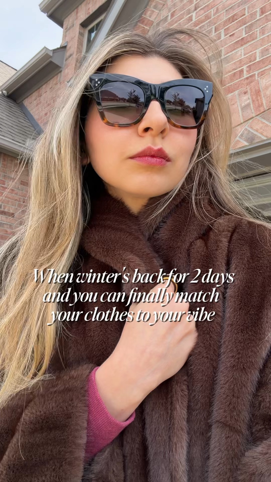 It’s winter again in Houston (literally for a couple of days) and I had to take this opportunity to wear my new @desavarylondon faux mink fur coat outside 😂 I’m wearing XS in this coat.
I’m classy with a touch of whimsical so if you like my vibe please give me a follow ❤️



#LTKmomlife #LTKdayinmylife #LTKBeauty