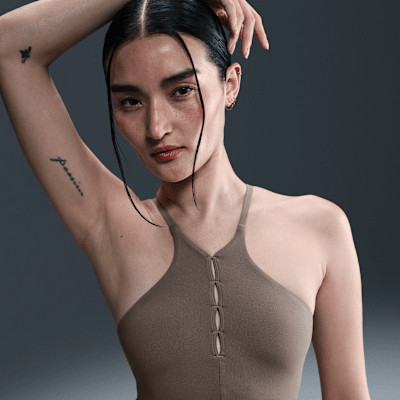 Nike One Keyhole | Nike (US)