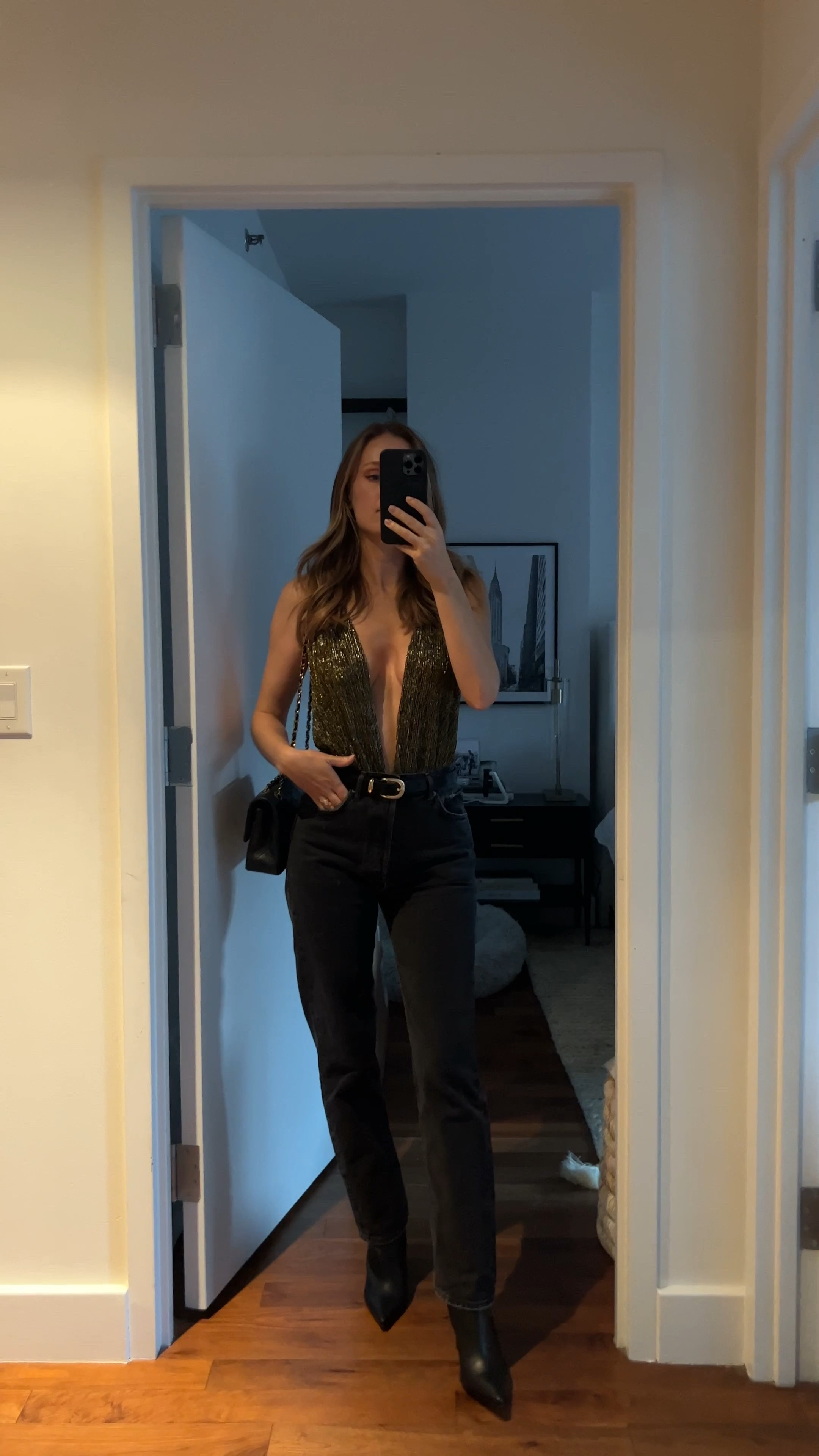 Gold sparkly bodysuit - perfect for the holidays! 

#LTKHoliday