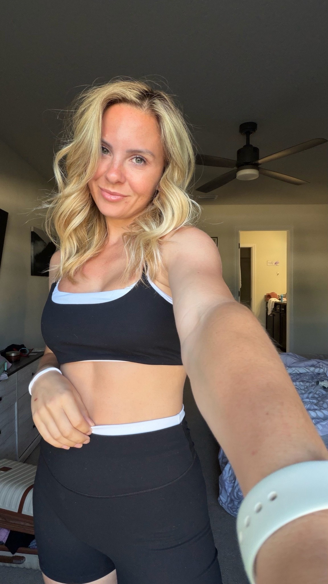 #ltkxgoldhinge

#LTKootd #LTKActive