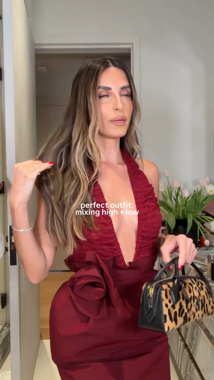 Do we agree: mixing high & low is the perfect outfit formula?  ❤️‍🔥❤️‍🔥 

 #LTKootd #LTKSeasonal