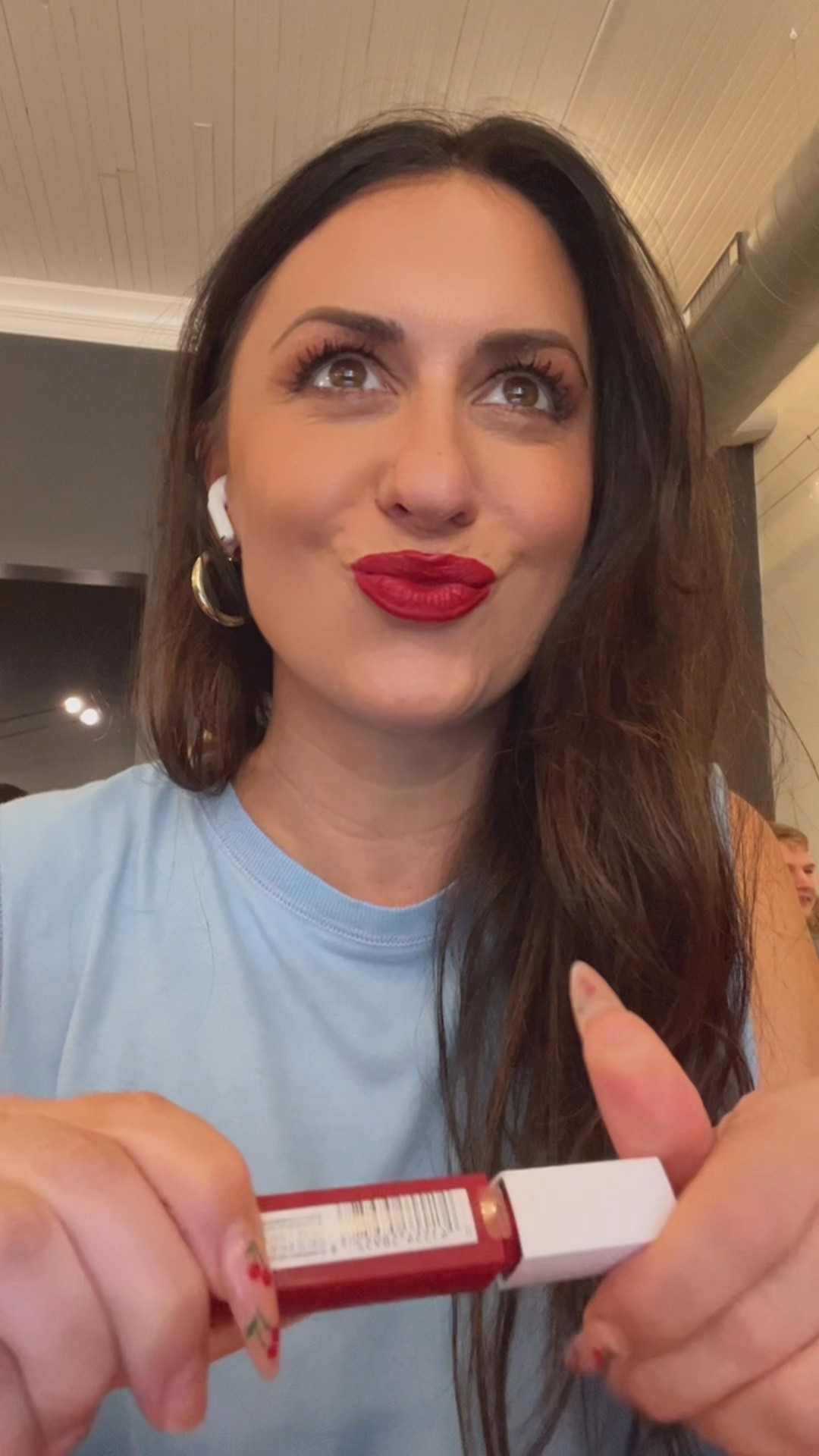 Tried Ilona Maher’s tried and true red lipstick ♥️ 💋 I can confirm it’s gorgeous, transfer proof and stayed in place for over 8 hours. I actually had to use micellar water before bed to remove! Pictured here using the shade Exhilarator 💄 I understand Ilona has many options and likes the shade Self-starter. It’s Maybelline Super Stay Matte Ink Liquid Lipstick 💄 gorgeous for weddings, as a wedding guest also or travel looks! Would be gorgeous for a date or even everyday. Enjoy!
.
.
.
.
Red lipstick 
The Eras Tour 
Back to School
Beauty Hack
Ilona Maher 

#LTKVideo #LTKBeauty #LTKFallSale