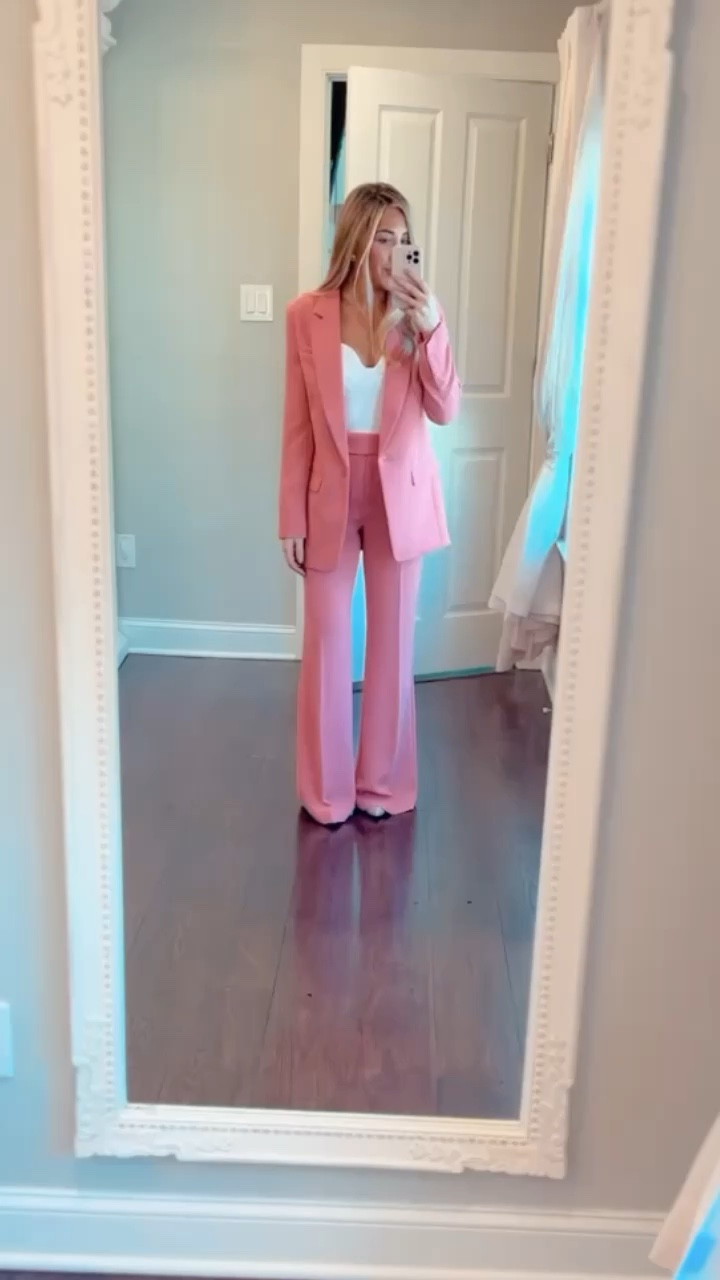 Pink suit 💘💘💘
.
.
#easter #valentinesday #pants #suit #blazer 

#LTKfamily #LTKsalealert #LTKfit