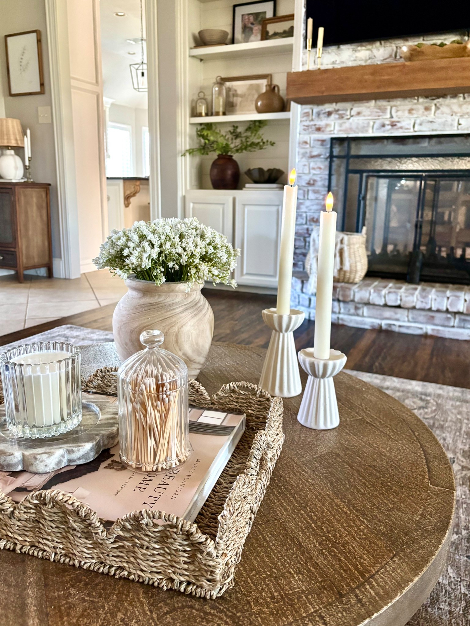 Post holiday refresh in my living room!  Mixed some new pieces in with some old favs! 

#LTKFindsUnder100 #LTKHome #LTKFindsUnder50