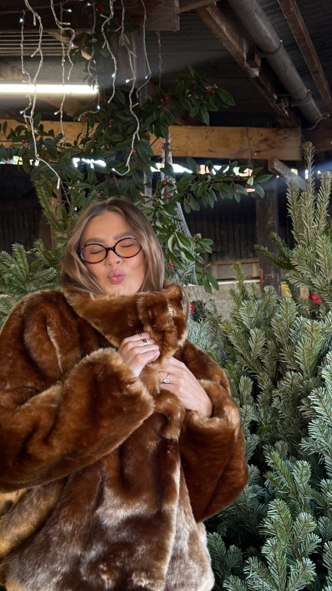 cosiest coat ever 🤎🍂🍯 still 20% off with code CYBER 

Faux fur coat, fluffy coat, winter coat, brown faux fur coat, cosy outfit, winter outfit inspo 

#LTKuk #LTKCyberWeek #LTKwinter