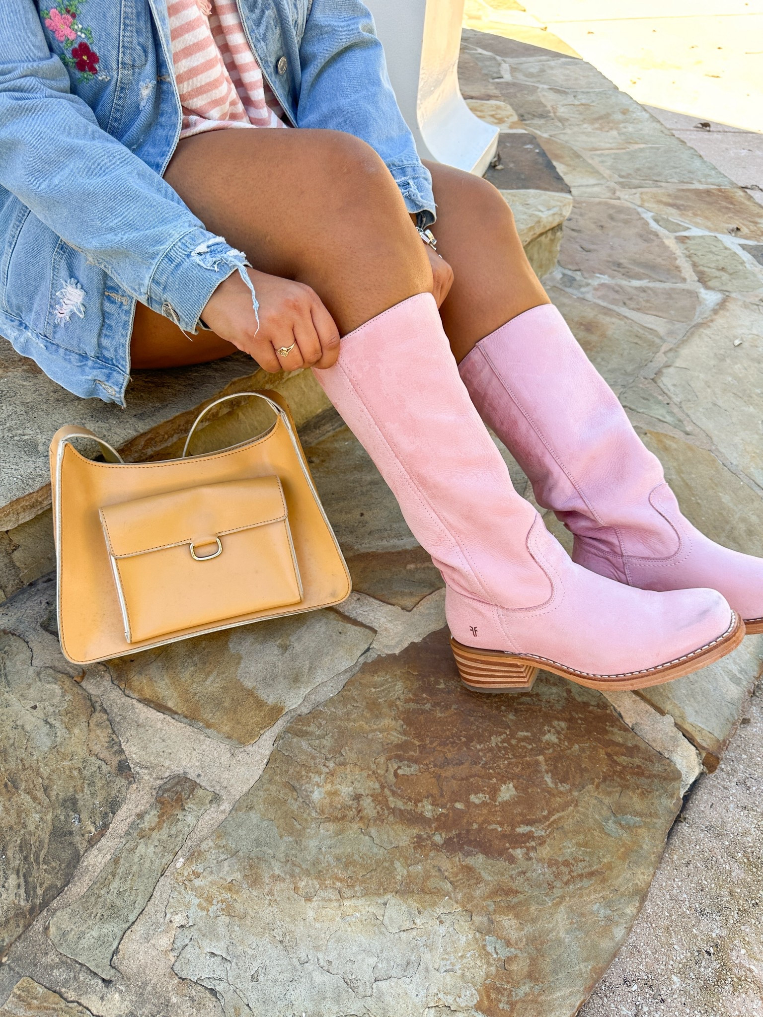 My favorite fall boots

#LTKSeasonal #LTKMidsize