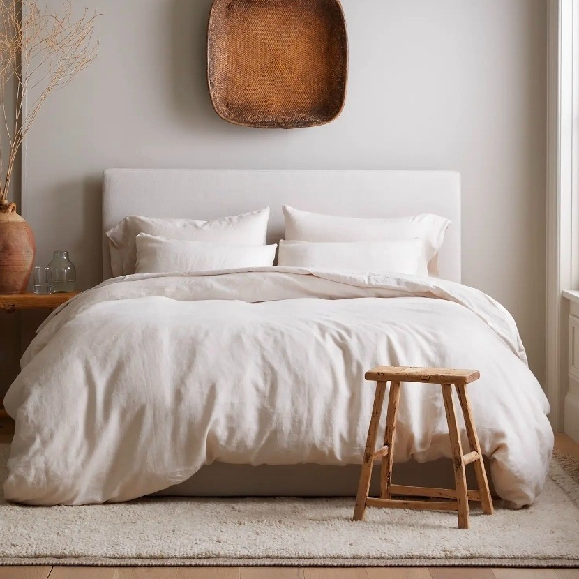 The greatest bedding set! Cooling and luxurious for an amazing price. Gifting this one to mom 🤍

#LTKHome #LTKdayinmylife #LTKGiftGuide