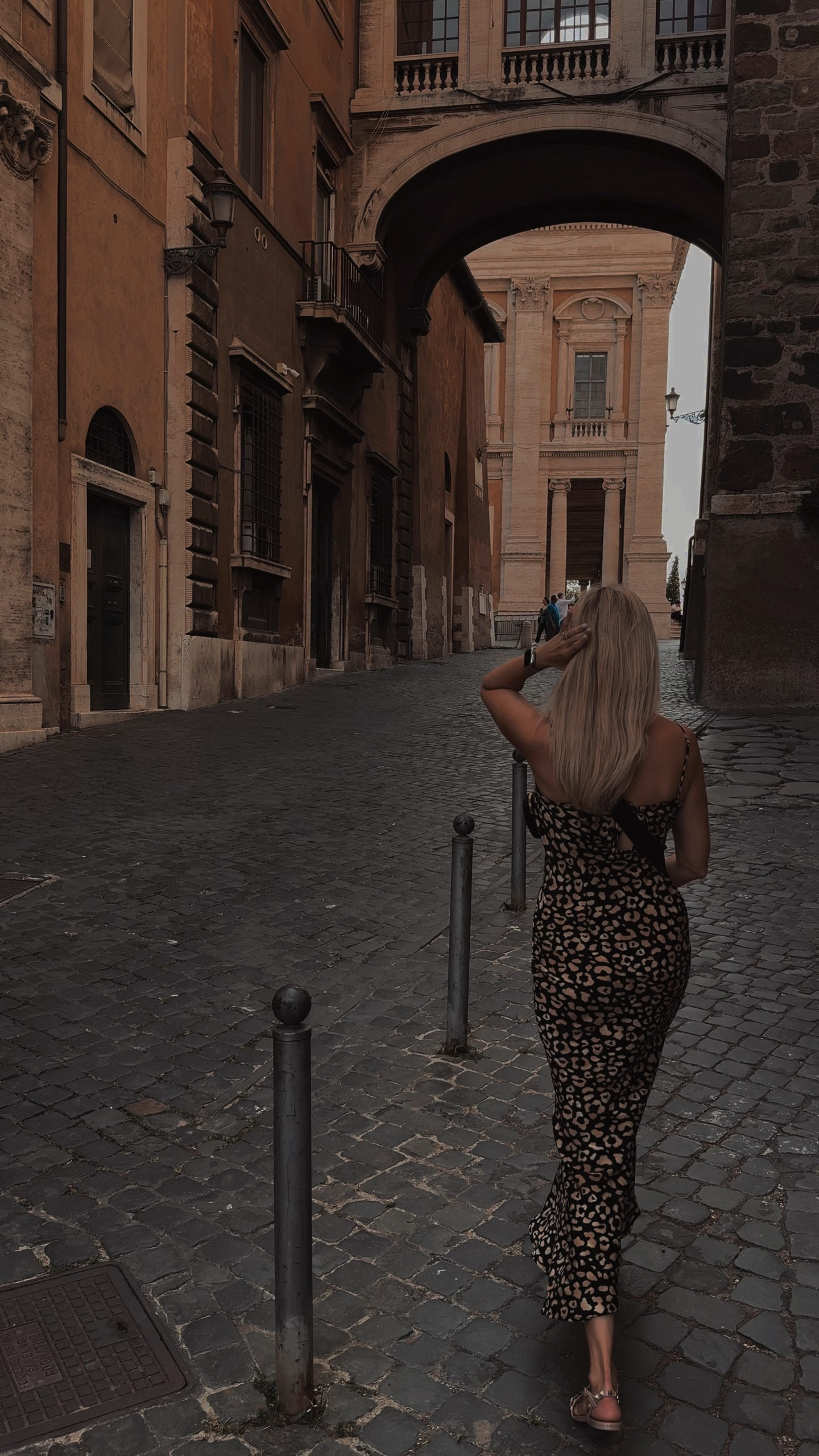 Leopard dress - transitional dress for summer and fall 

Leopard print, midi dress, summer dress, fall dress, Italy, euro summer outfit, old money style

#LTKVideo #LTKTravel #LTKStyleTip