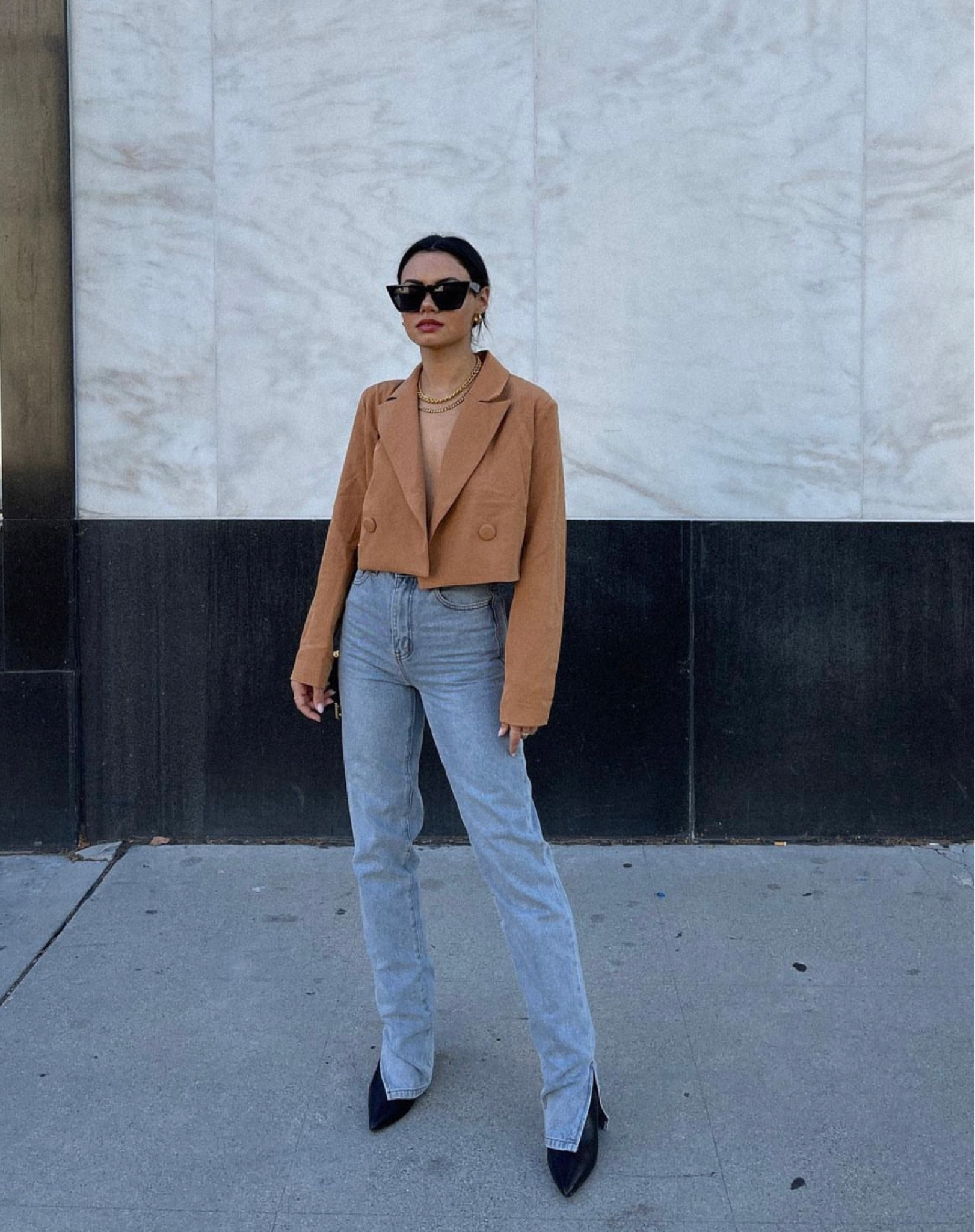 z supply tan cropped blazer, Abercrombie jeans, black dolce vita mini boots #dolcevita #backtoschool back to school outfits, fall style inspo 

#LTKSeasonal #LTKunder100 #LTKBacktoSchool