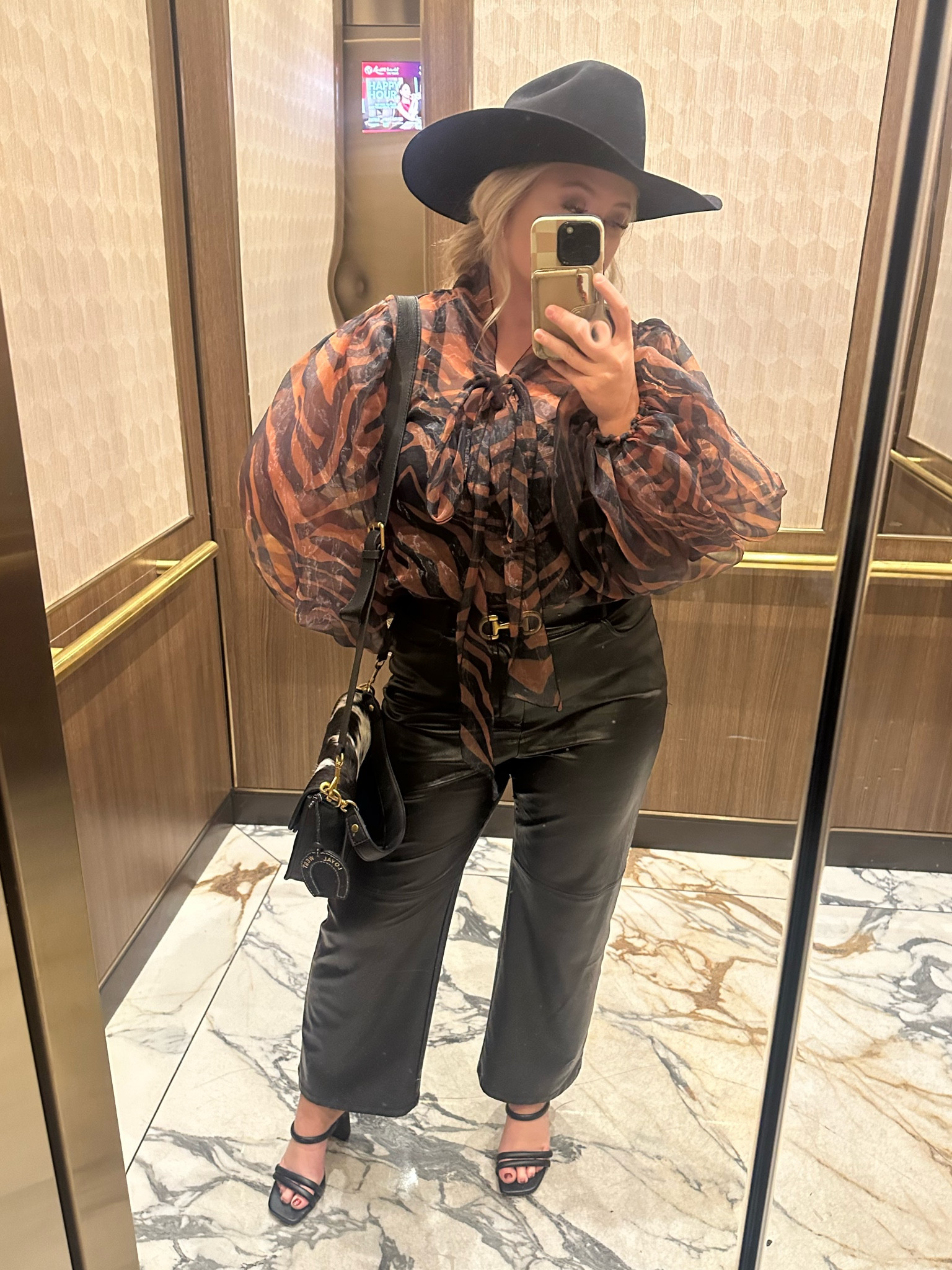 NFR 🎰🤠

#LTKMidsize #LTKHoliday #LTKFindsUnder50