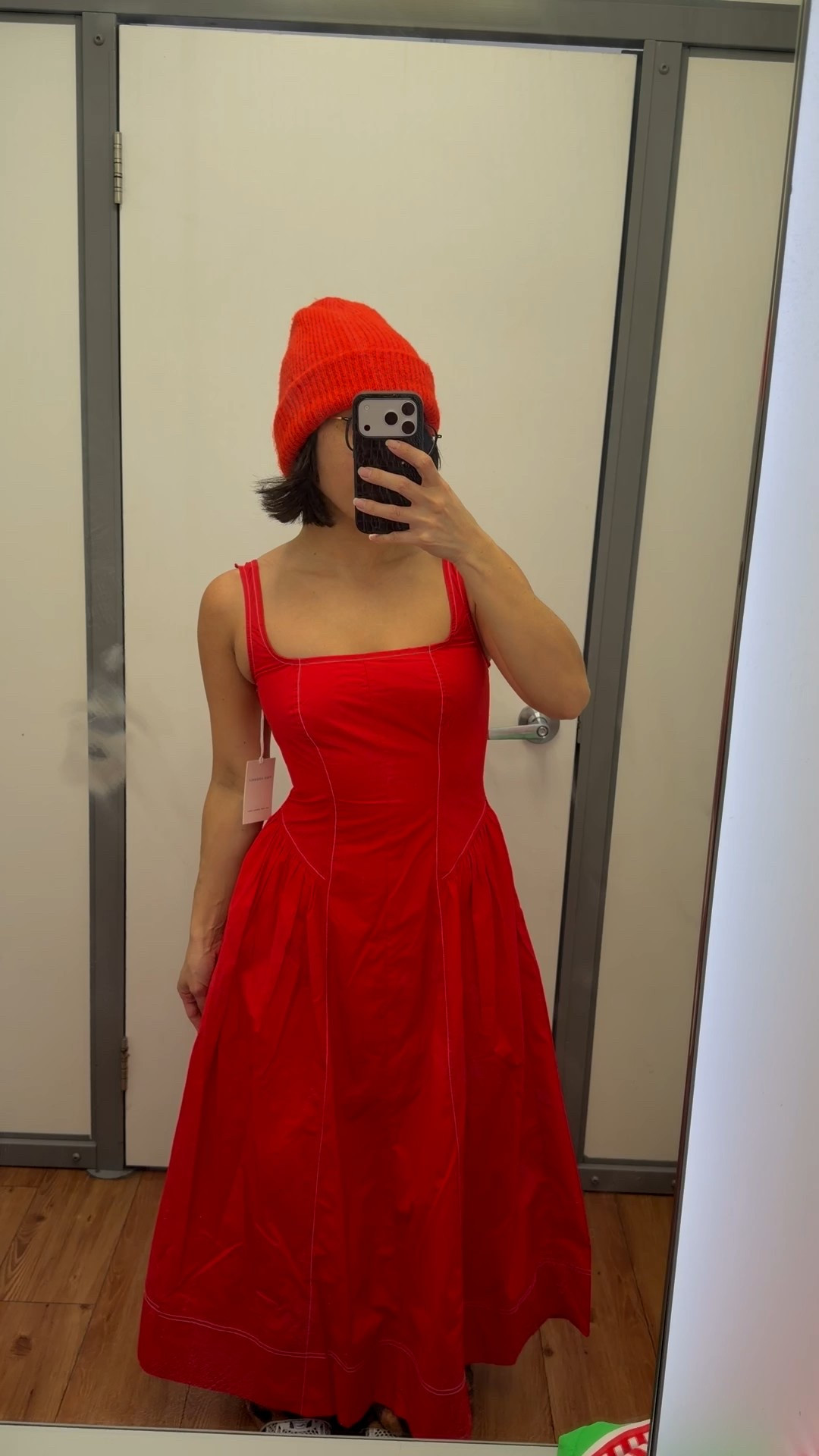 Wearing the XS, should have tried the S a little snug in the chest area. 

#LTKFindsUnder100 #LTKFindsUnder50 #LTKPetite