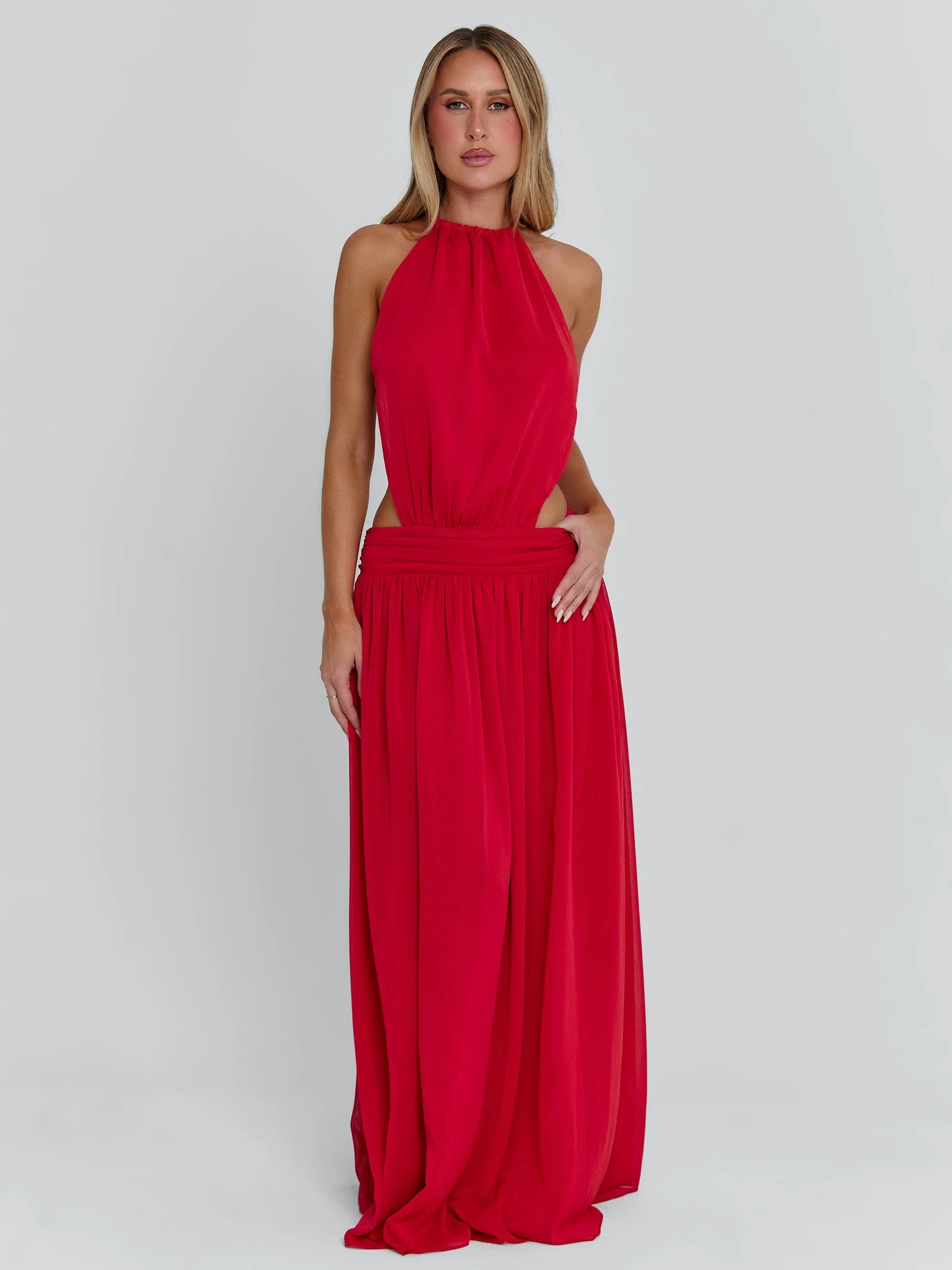 LORETTA MAXI DRESS RED | Outcast (AU, DE, BE, DK, FI, FR & VA)