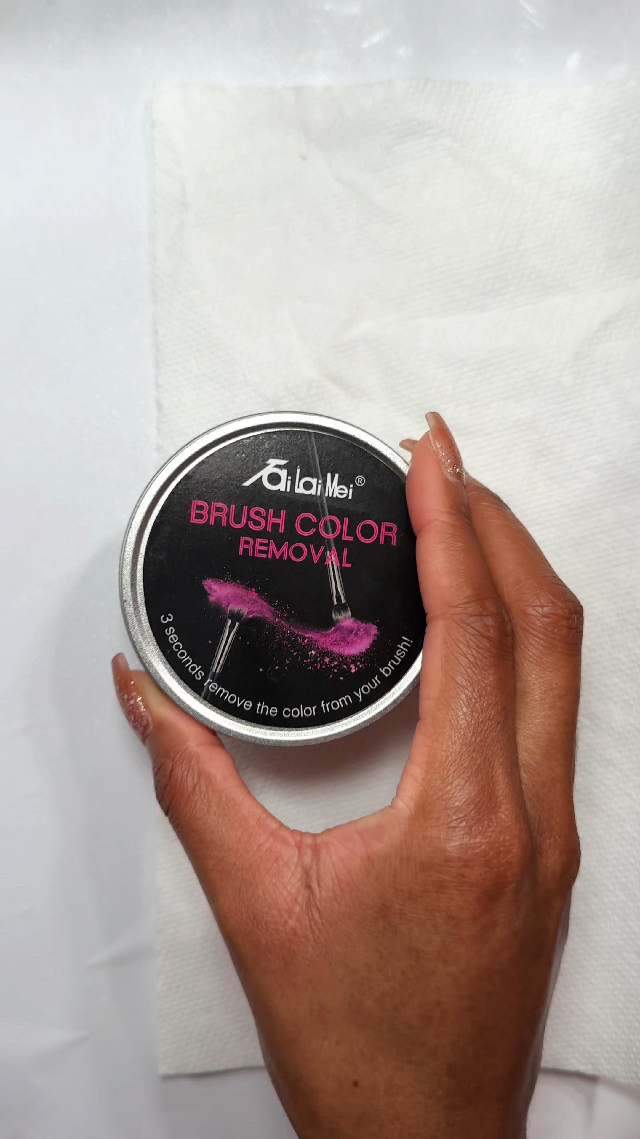 This brush color removal tool is a must have for me when I travel 🙌🏾😍. It’s a sponge that helps you clean the excess eyeshadow off of your brush, so that you can switch to another color. 

I got mine on Amazon.

This isn’t something that you would use in place of washing your make up brushes on a regular basis (for cleanliness / hygiene purposes), but it does help to get excess eyeshadow off so you can use that same brush for another color. 


#LTKBeauty #LTKVideo