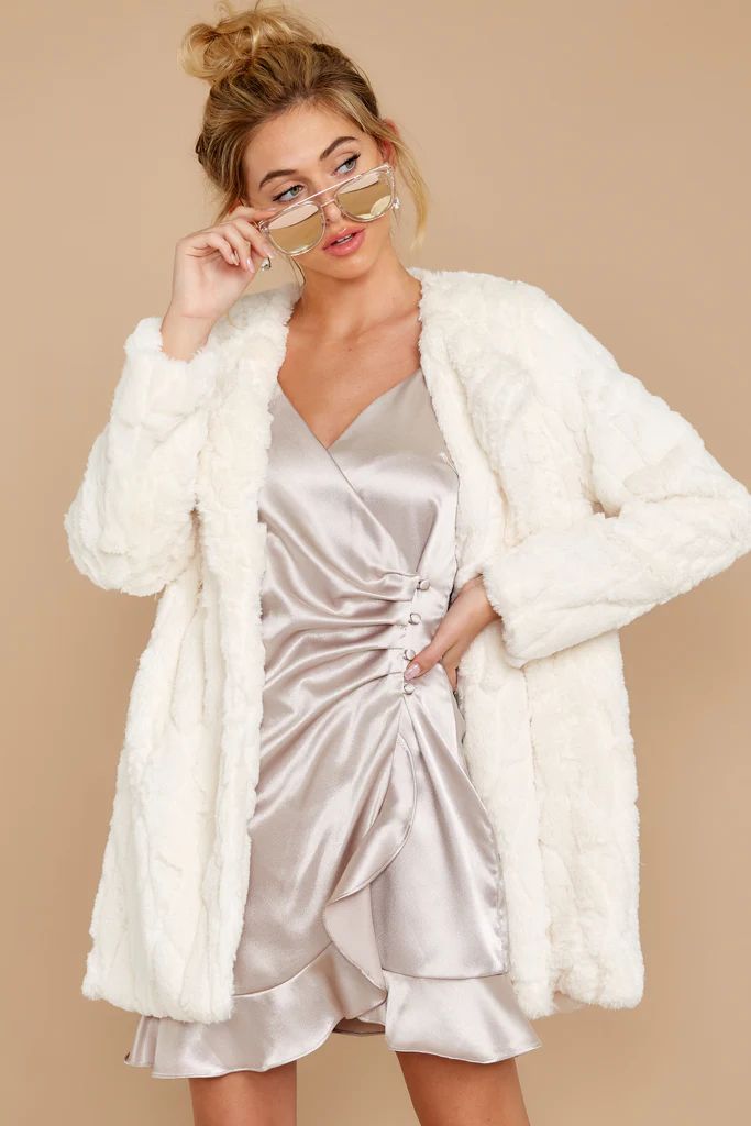 Uptown Luxe Ivory Coat | Red Dress 