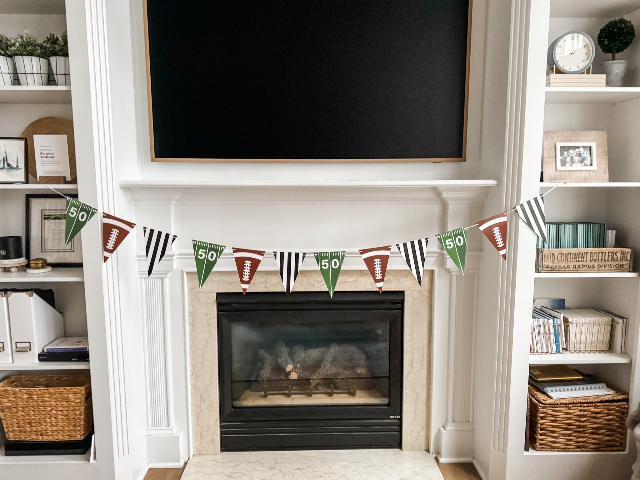 The cutest Super Bowl banner— and it’ll get here in time! 

#LTKParties #LTKSeasonal #LTKWatchNow