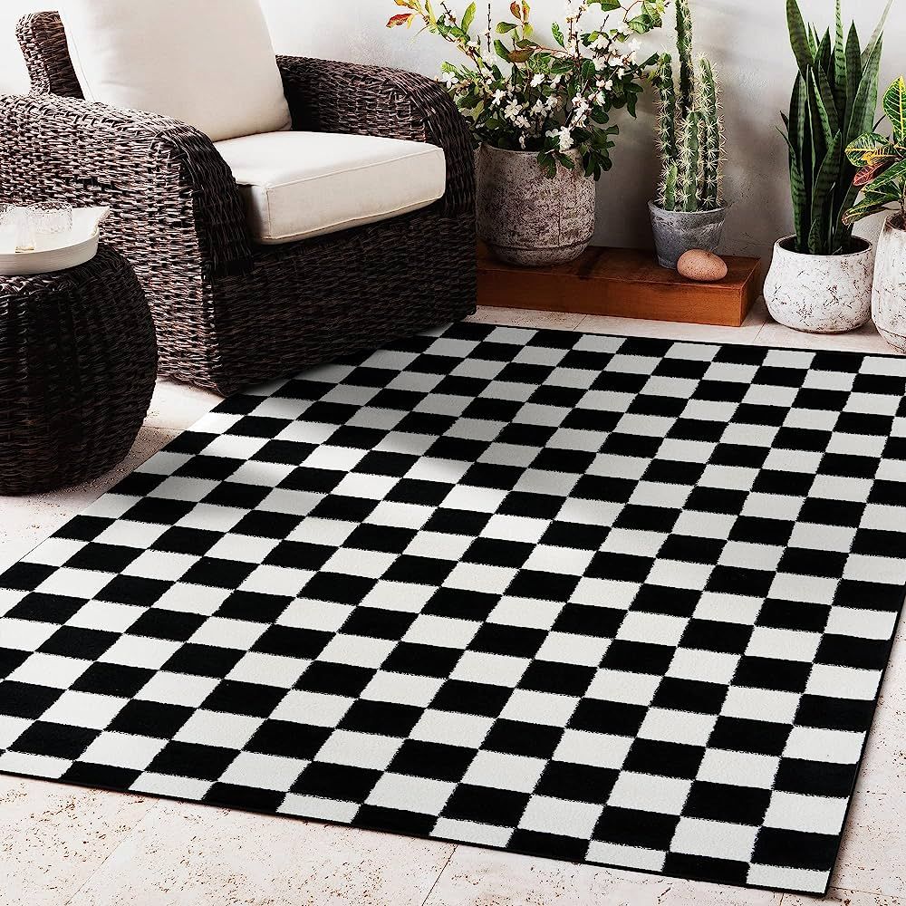Luxe Weavers Checkered Modern Geometric Black 8x10 Area Rug Non-Shedding Carpet | Amazon (US)