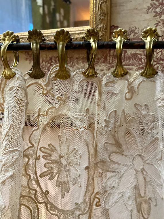 Vintage Brass Café Curtain Clips in Four Size Choices | Etsy | Etsy (US)