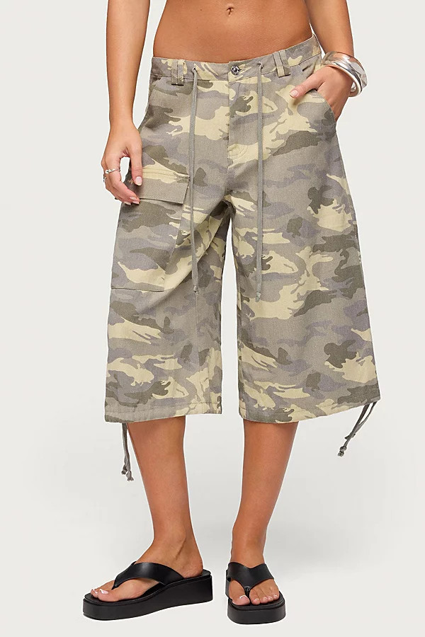 Edikted Camo Cargo Bermuda Shorts in Gray, Women's at Urban Outfitters | Urban Outfitters (US and RoW)
