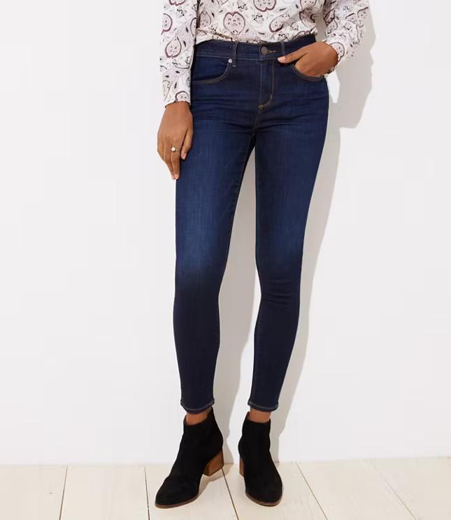 Denim Leggings in Vivid Dark Indigo Wash | LOFT | LOFT