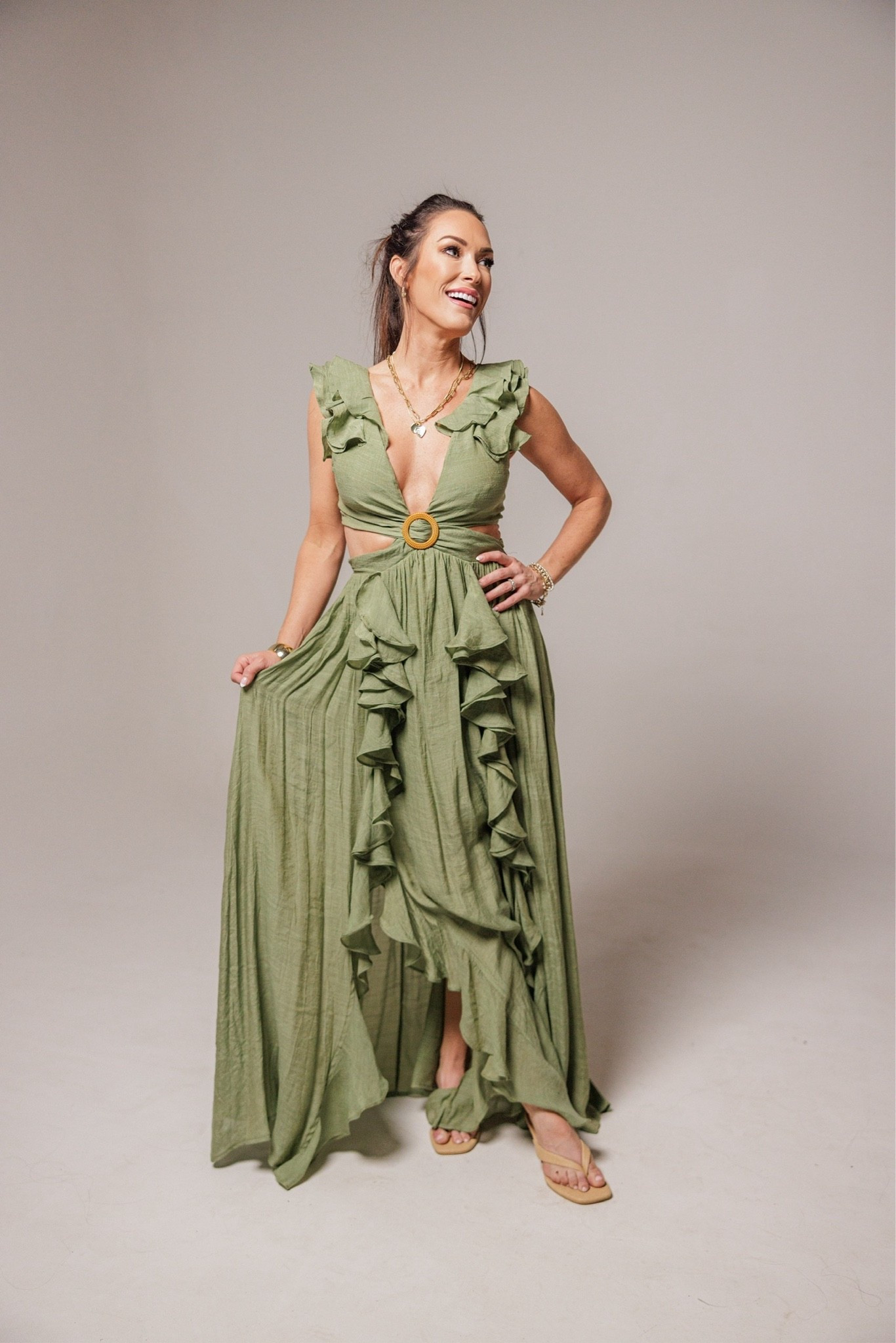 The perfect dress for dinners, vacations, and everything in between. #LTKfasion

#LTKsummer #LTKdresses