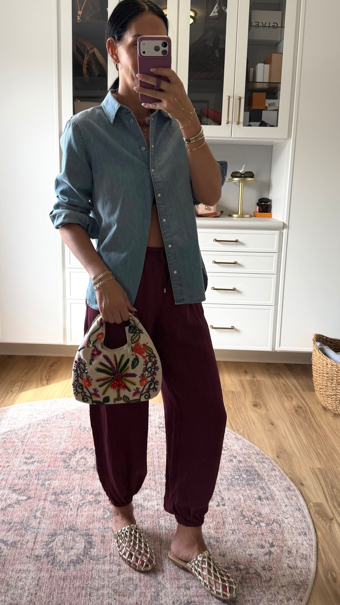 Zara balloon pants in this stunning colors! 
Run trs and wearing a small 
Denim shirt 

#LTKootd #LTKU #LTKOver40