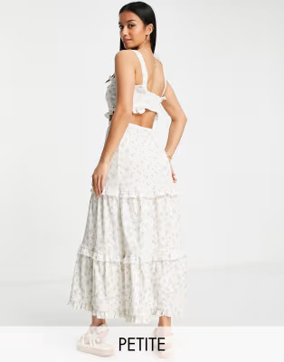 Miss Selfridge Petite cut out maxi dress in ditsy floral | ASOS (Global)