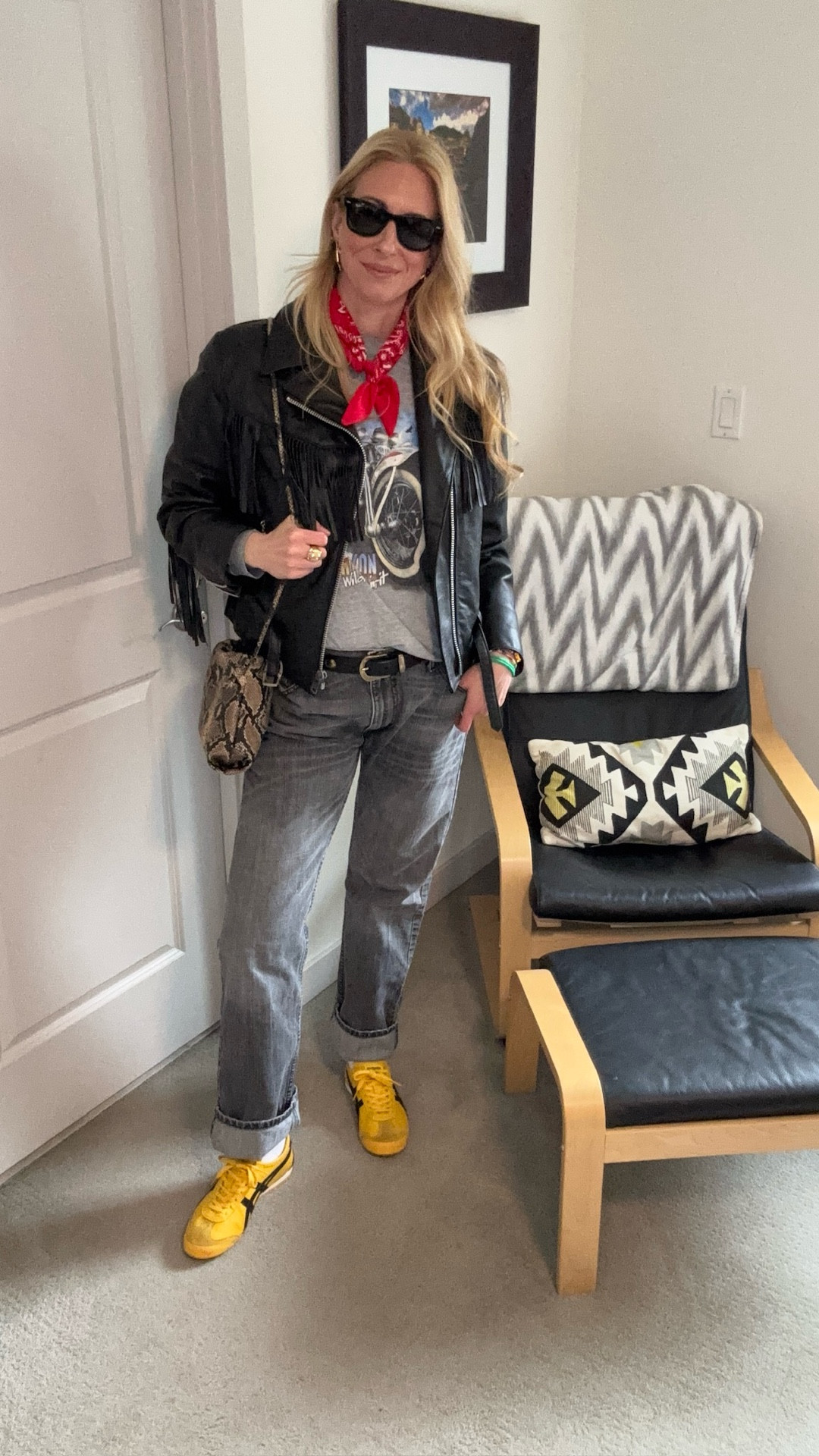 Vintage @harleydavidson tee, vintage men’s @levi 505, vintage black leather fringe jacket from eBay 
Belt by Brave Leather 
Bag by Cos
Shoes by Onisuka Tiger 
Sunglasses @rayban 
Bandana @amazonfindsandfashion 

#LTKootd #LTKOver40 #LTKTall