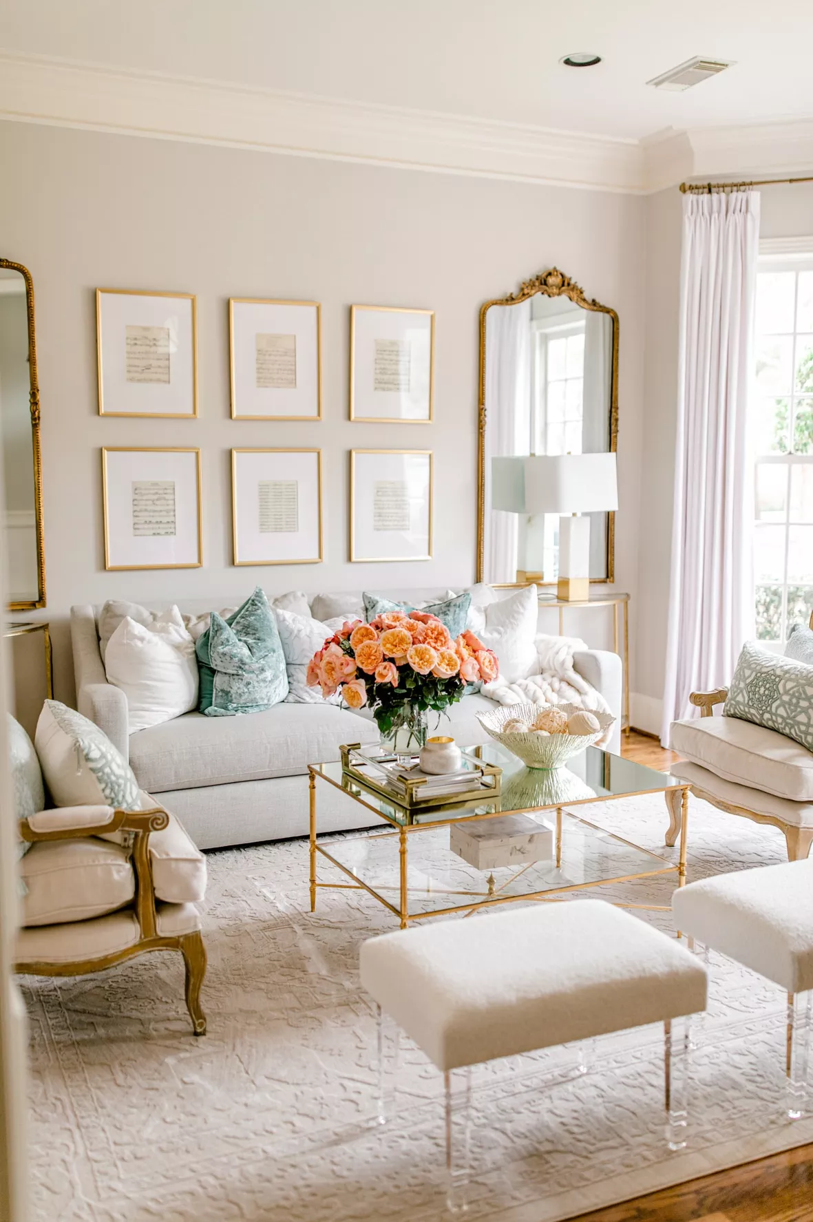 How to Decorate a Formal Living Room