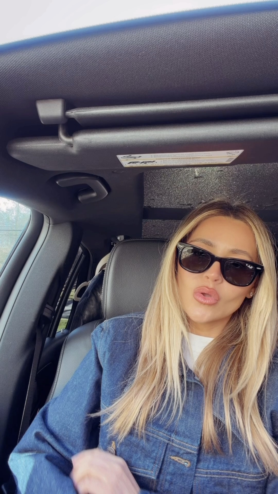 Not gatekeeping my Etsy cart even though a lot of items are limited or only 1 left! Xx 

*My denim jacket also linked it comes with a removable fur collar* wearing small 