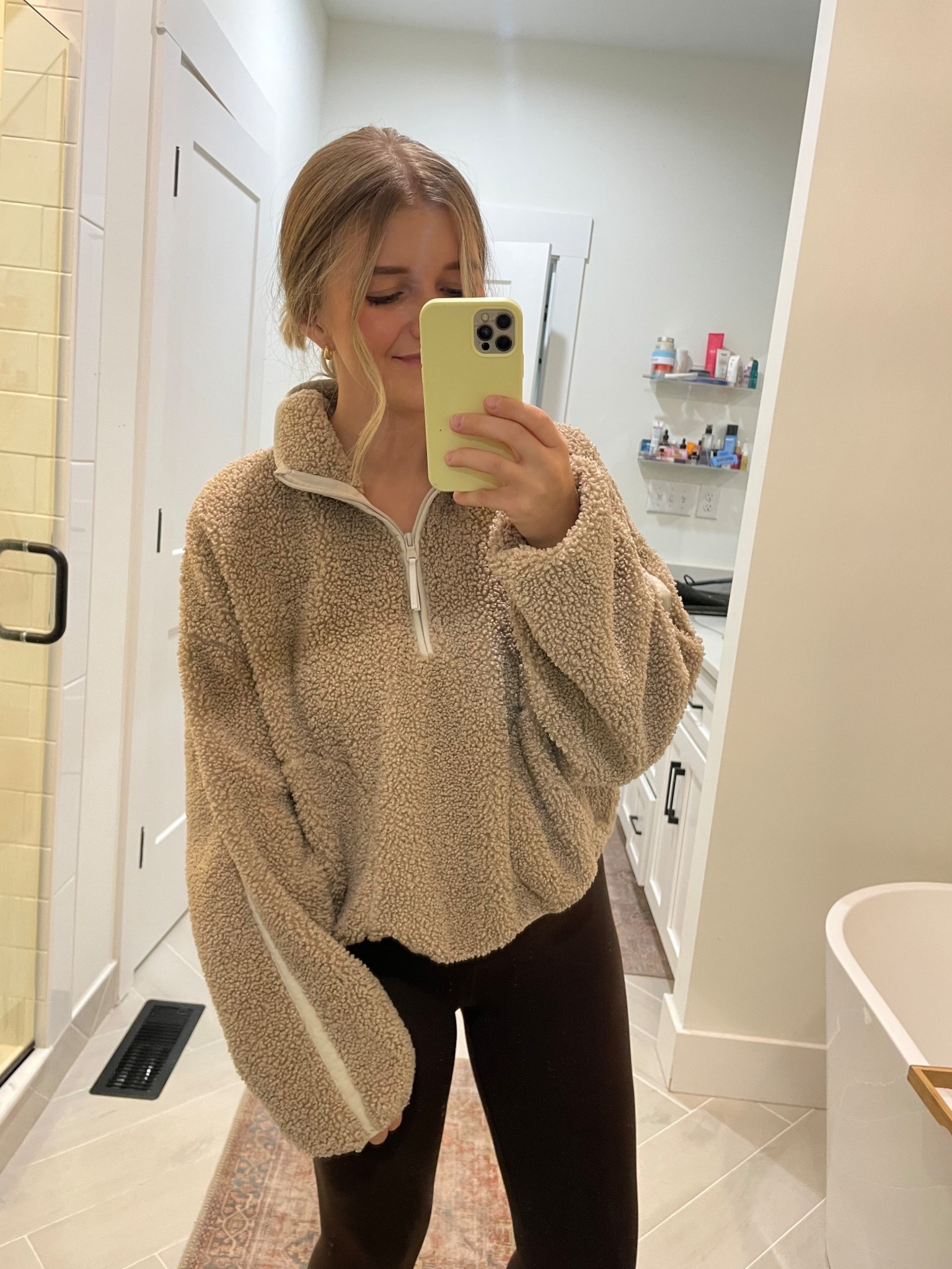 Perfect Old Navy Sherpa for Fall🍁

#LTKActive #LTKSaleAlert #LTKSeasonal