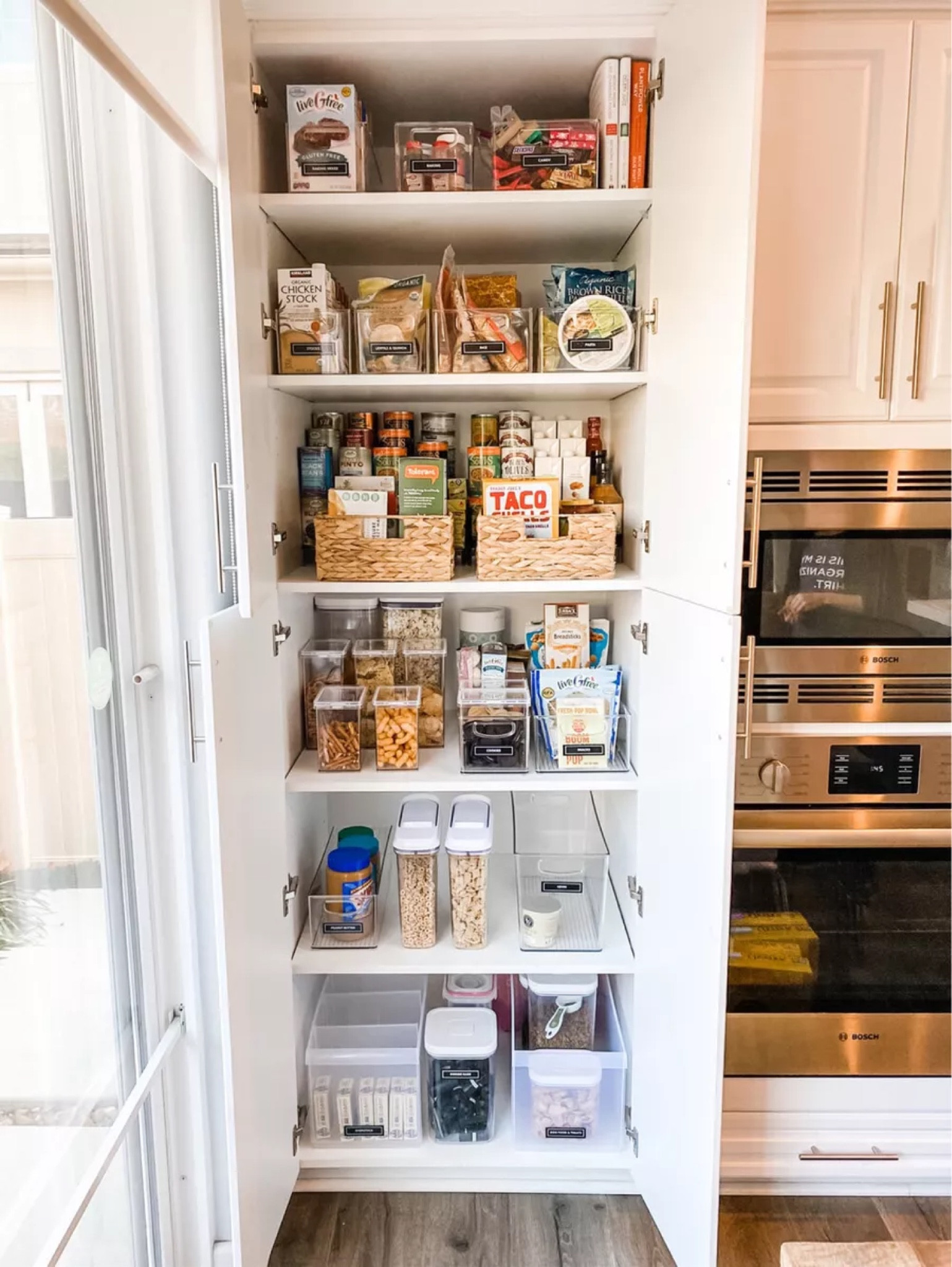 Organization Finds - Storage Tips and Tricks - Cleaning - Divided and Flat Turntables - Pantry - Food Organize

#LTKunder50 #LTKSeasonal #LTKhome