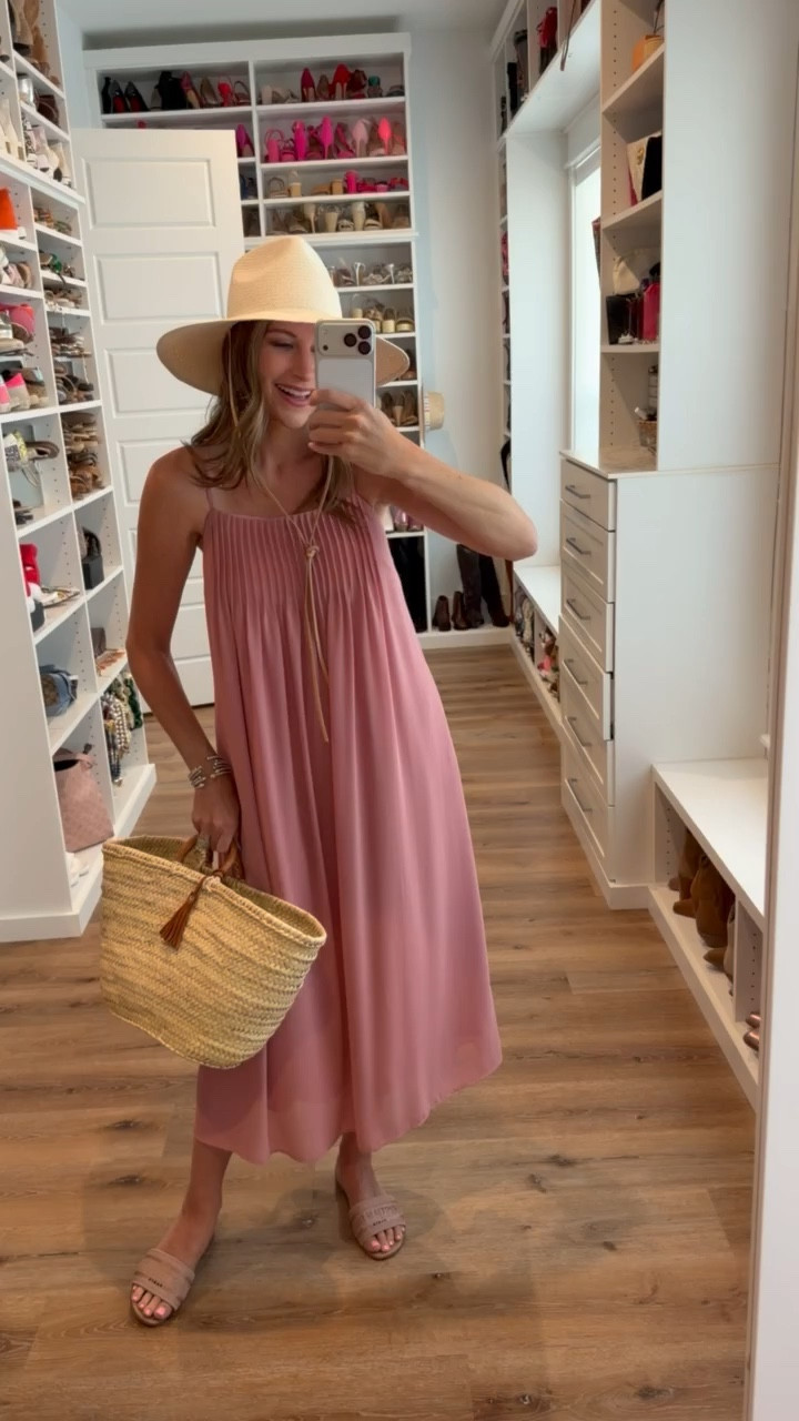 In a small dress, hat, bag, sandals and accessories- fits tts.

#LTKgrwm #LTKootd #LTKSeasonal