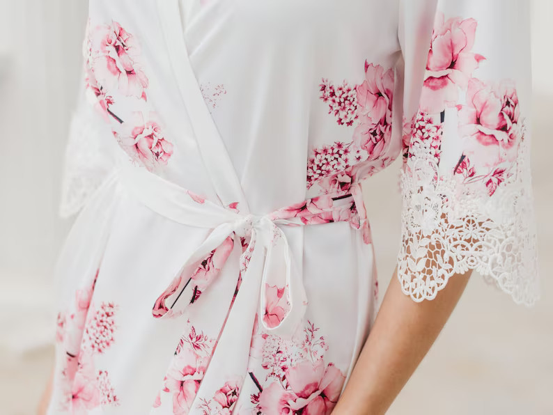 Bridesmaid Robe / Lace Bridal Robe / Bridal Robe / Bride Robe / Bridal Party Robes / Bridesmaid G... | Etsy (US)