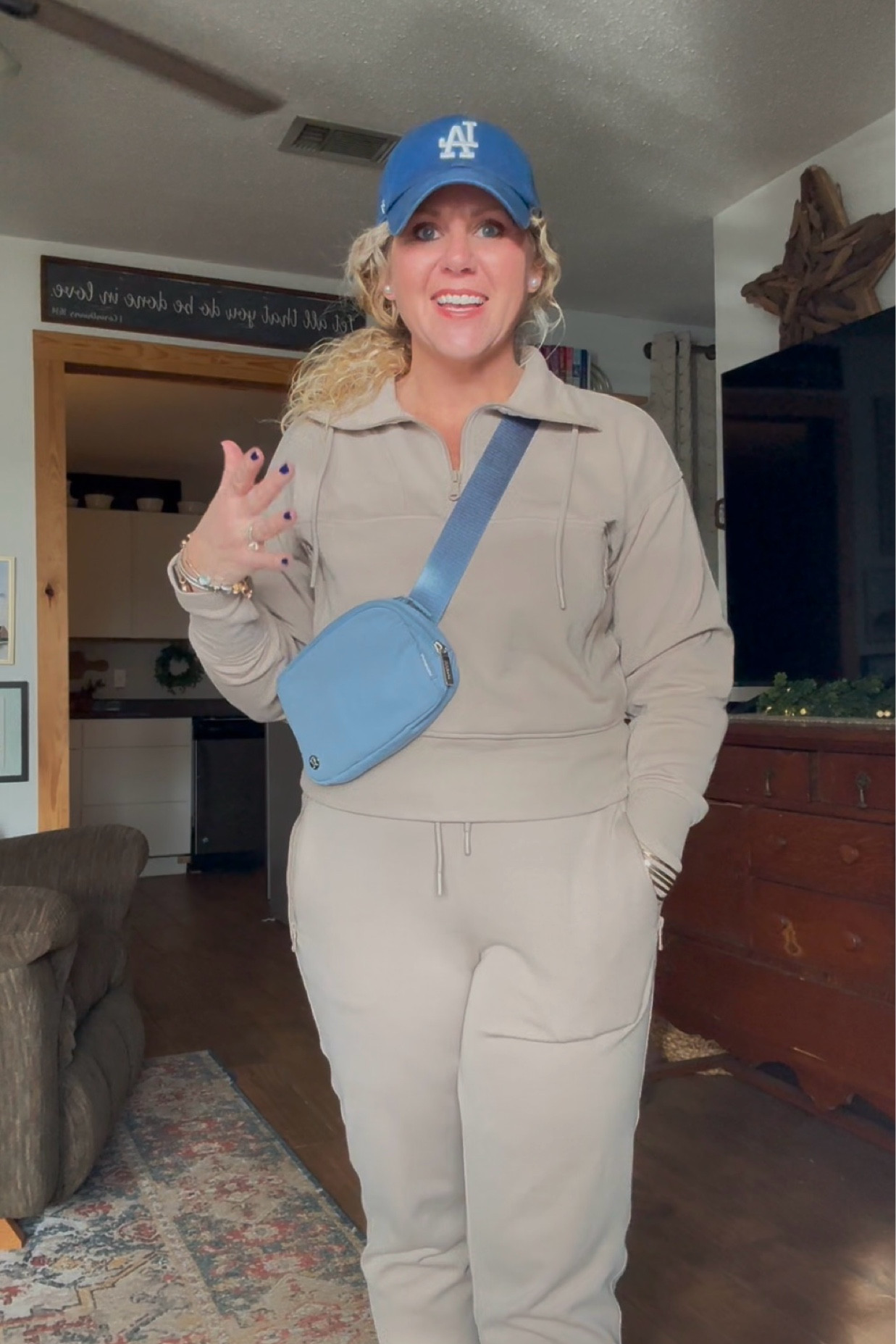 Casual chilly weather outfit 

#LTKFindsUnder50 #LTKStyleTip #LTKActive