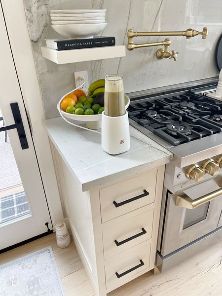 H O M E \ kitchen details!

Personalized blender
Cooking
Walmart
Home
Pedestal bowl
Amazon 

#LTKhome #LTKunder50