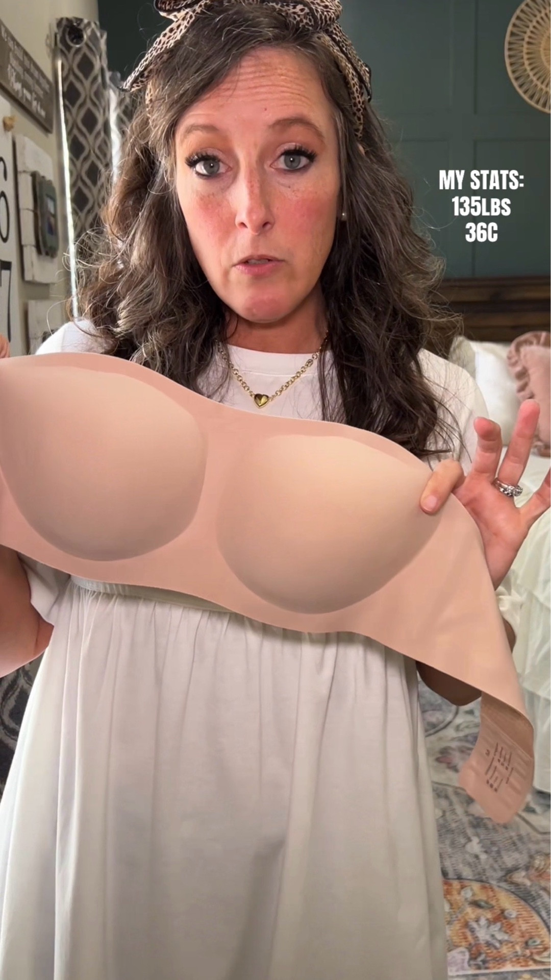 Wireless strapless jelly bra 



#LTKmomlife #LTKTravel #LTKWedding