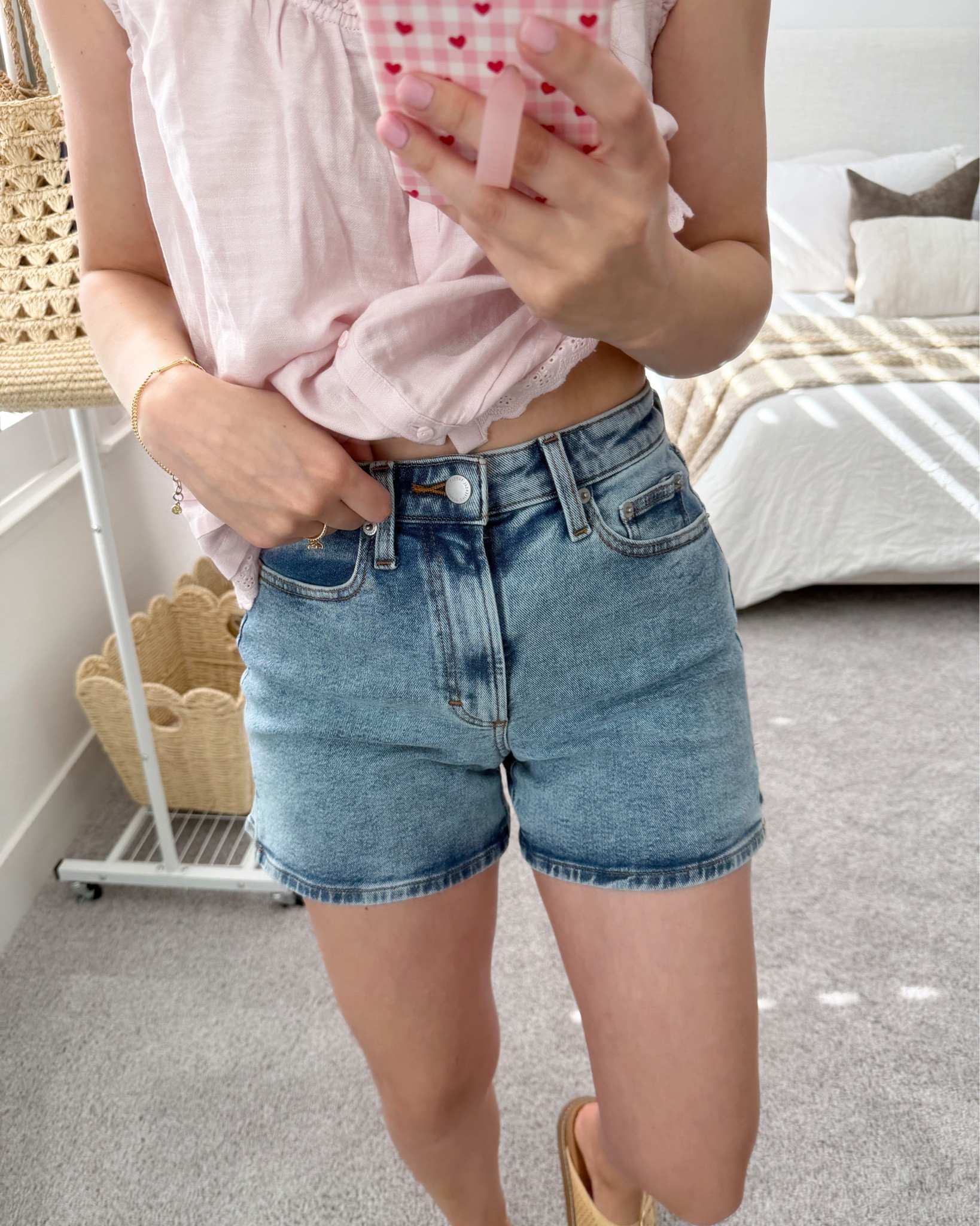 #LTKmomlife #LTKdayinmylife #LTKootd