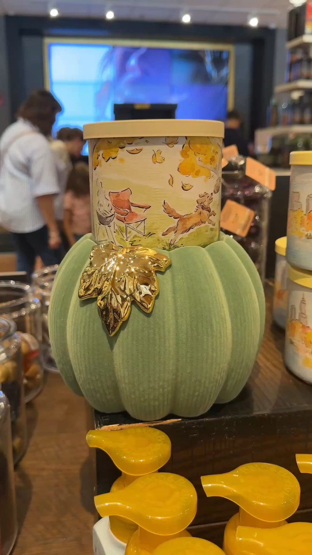 Bath & Body 3 wick candles and pumpkin candle holder are perfect for your fall decor. 

Bath & body 3 wick candle, fall candles, pumpkin candle holders, fall decor, decoration for fall, pumpkin candles, fall scented candles

#LTKSeasonal #LTKHome