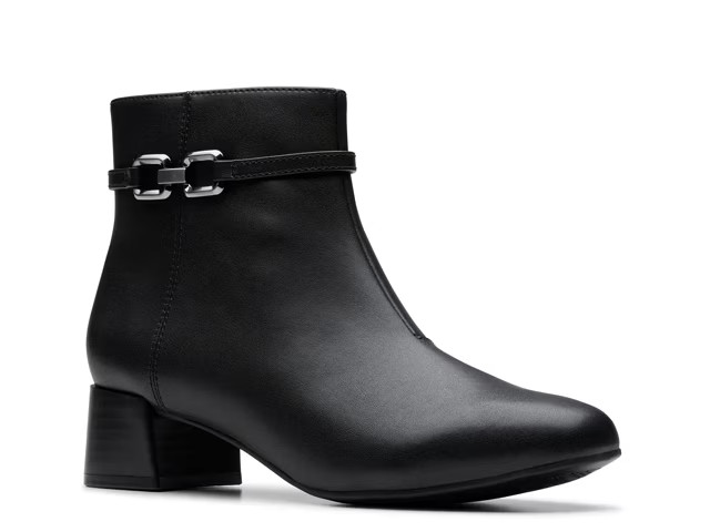 Clarks Iridessa Air Bootie | DSW