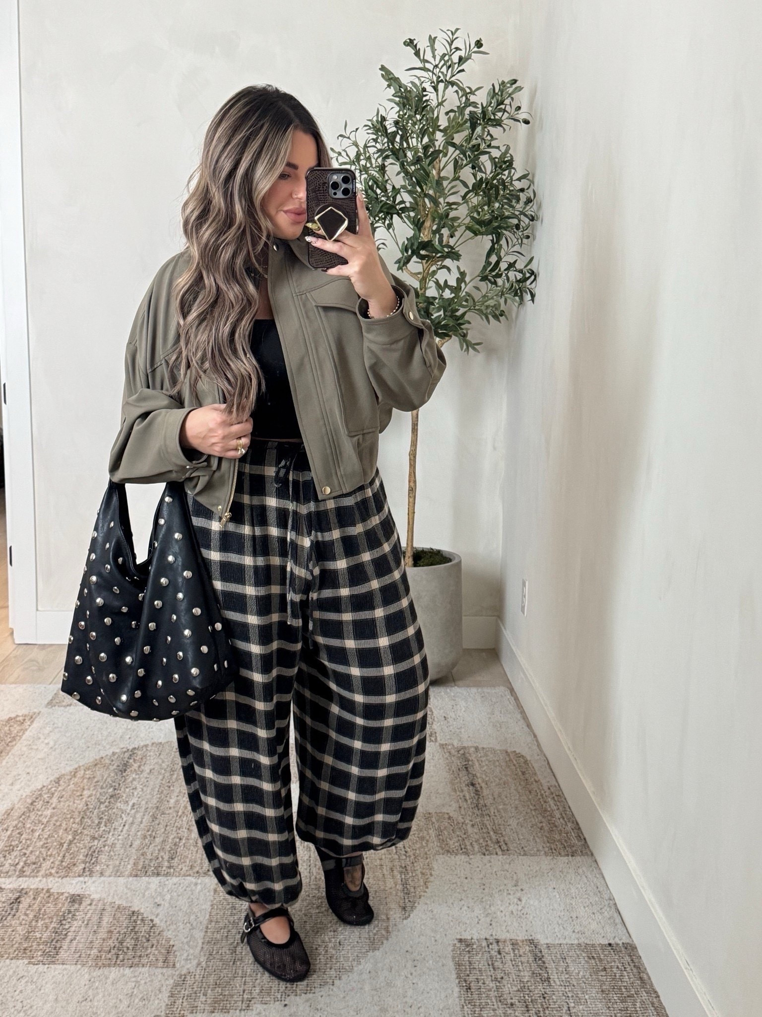 All size L 

#zara #ootd 


Follow my shop @shaynaslife on the @shop.LTK app to shop this post and get my exclusive app-only content!

#liketkit 
@shop.ltk
https://liketk.it/5yhPT

#LTKStyleTip 

Follow my LTK @shaynaslife on the @shop.LTK app to view this post and get my exclusive app-only content!

#liketkit 
@shop.ltk
https://liketk.it/5yiSv

#LTKMidsize #LTKFindsUnder50