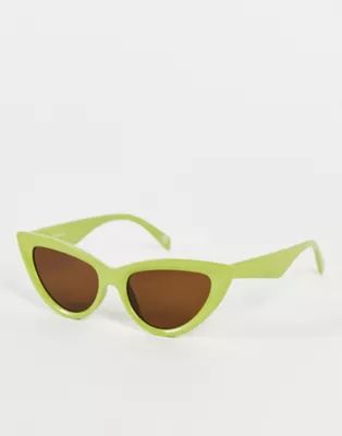 ASOS DESIGN beveled cat eye sunglasses in green | ASOS (Global)