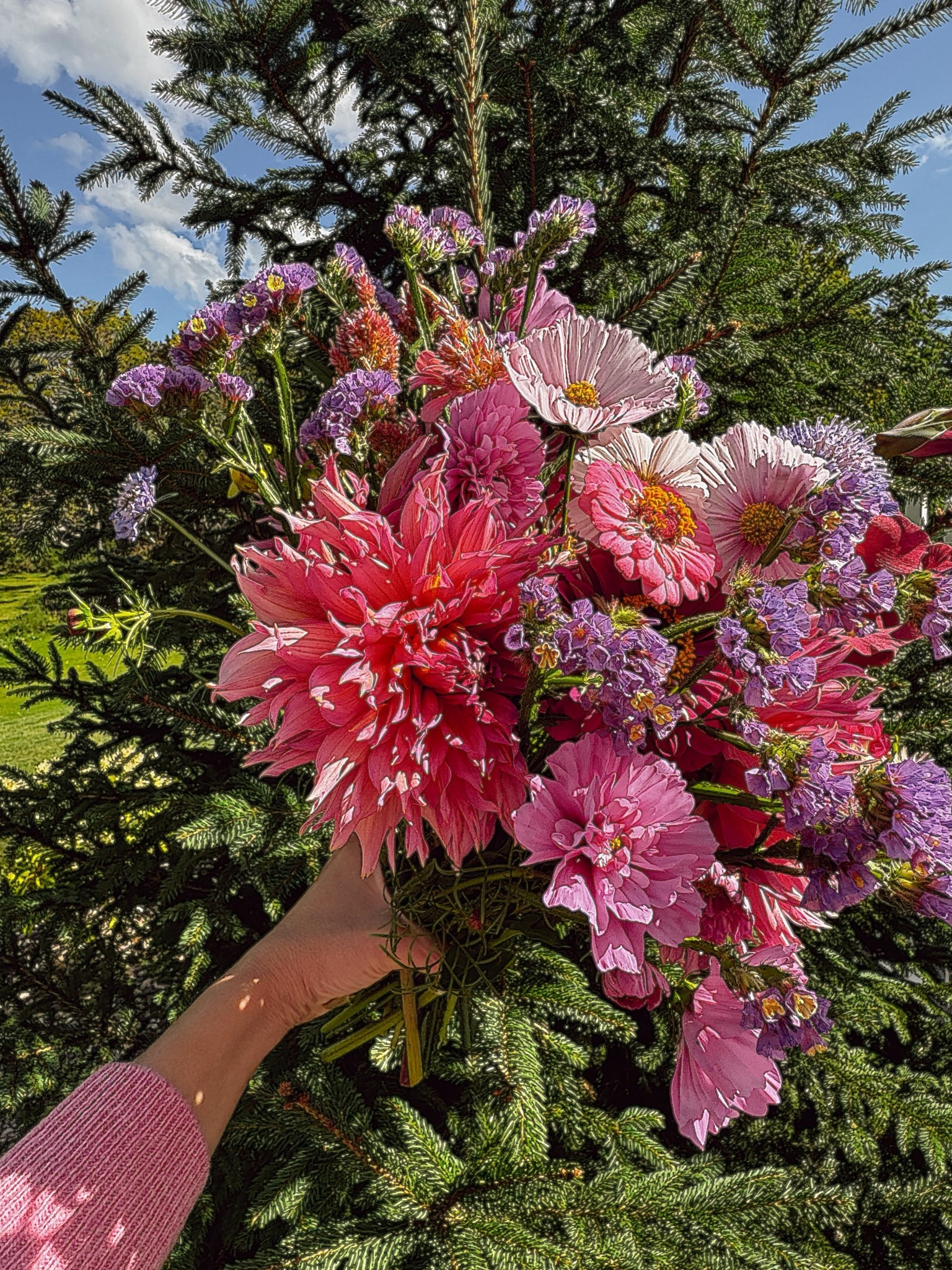 It will be a little while before I am cutting bouquets like this out of my garden…but it is the perfect time to break out one of my favorite cardigans again; the Hannah Crew in Peony. 🤍

@Reformation 

#LTKSeasonal #LTKOver40 #LTKdayinmylife