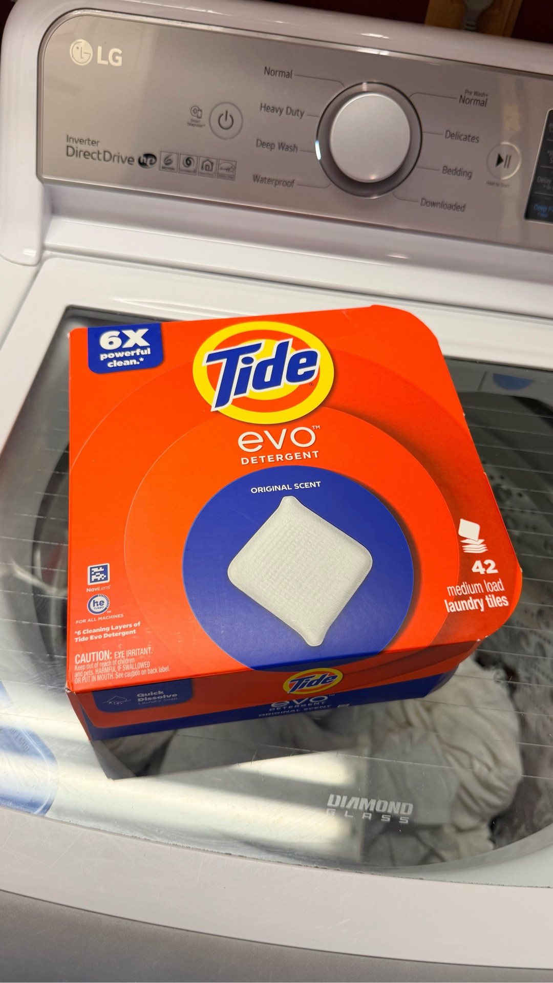 #ad I am so excited to be partnering with @target and @tidelaundry to bring you the BEST new invention the Evo Detergent Tile! Sustainable, mess free, and actually WORKS! Add them to your Target drive up order of same day Target delivery!  #TargetPartner #TidePartner #tide
#tidevo @target @tidelaundry @shop.ltk #liketkit

#LTKmomlife #LTKdayinmylife