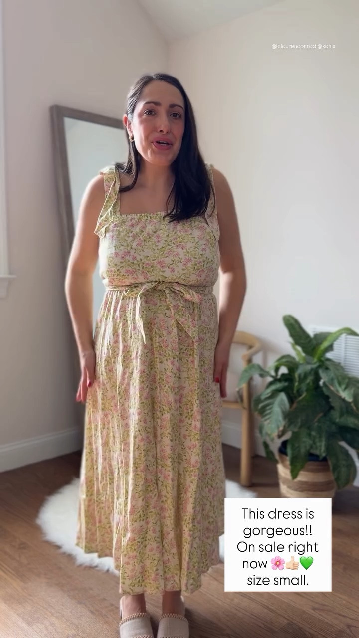 This dress is gorgeous!! On sale right now 🌸👍🏻💚 size small.  @lclaurenconrad @kohls