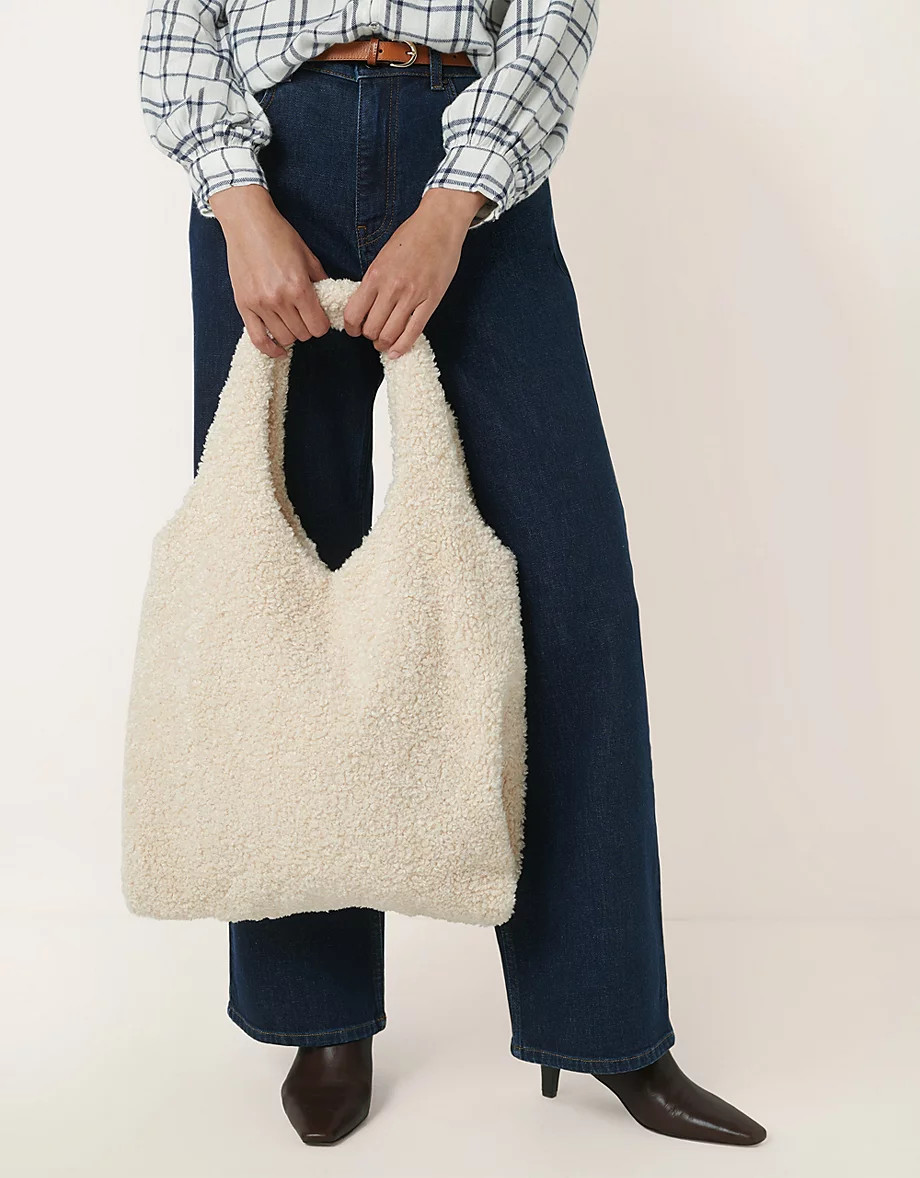 Teddy Tote Bag | The White Company UK & ROW