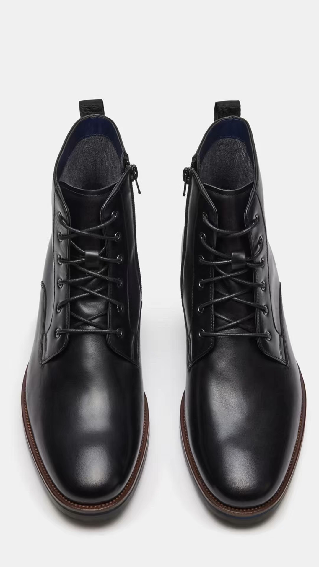 Sixtet Black Leather 
Regular price $149.95
$104.97 with code: FRIENDS

#LTKMens #LTKSaleAlert #LTKShoeCrush