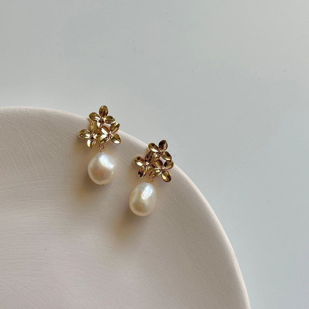 Flower and Pearl Drop Earrings,Gold Pearl Earrings,Real Freshwater Pearl Earrings,Baroque pearl E... | Etsy (US)