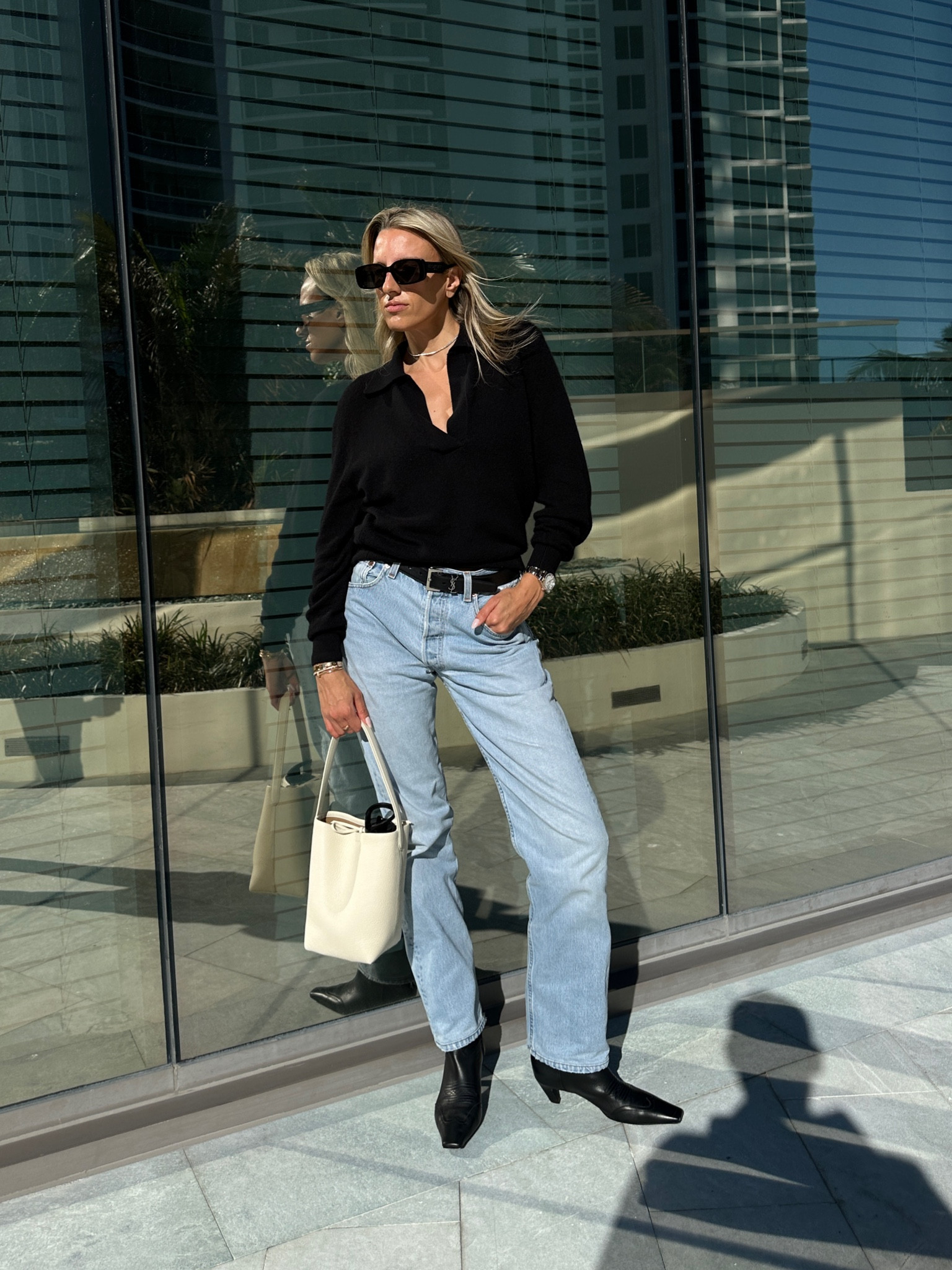 A favorite look of mine, simple and classic. I’ve gotten so much use out of every piece I have on. 

Jeans, spring out, work outfitt, denim, khaite, Levi’s 

#LTKstyletip #LTKSeasonal #LTKitbag