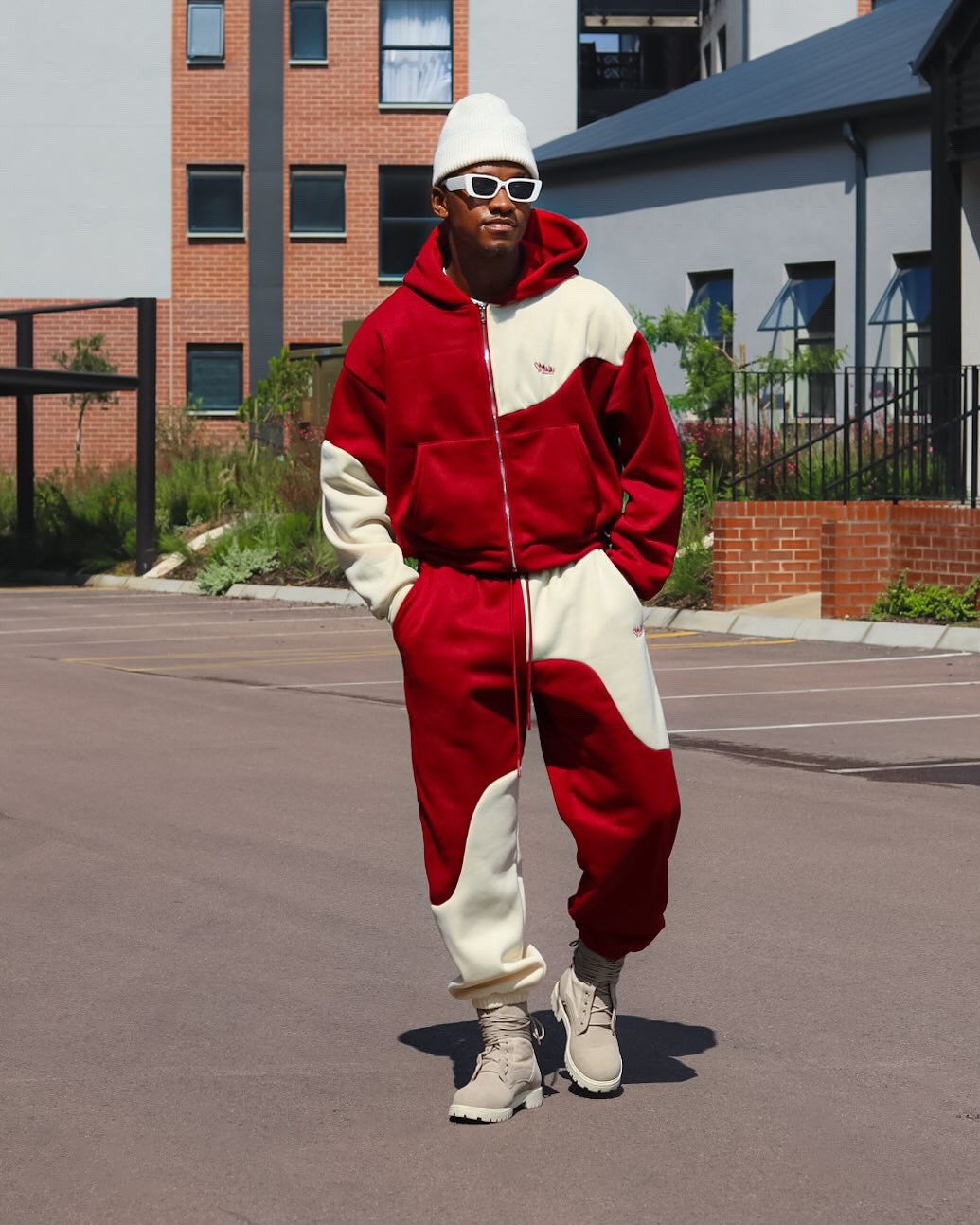 Ever stepped out feeling like a walking living photoshoot? Fit cozy, Bold colours bolding!🔥
Day 502 of What I Wore Yesterday
Rate this fit from 1-10 in the comments?
—
Also, ever ordered something from SHEIN, only to find out that it runs a size too small? 🤦🏾‍♂️ Well, here’s your sign to shop smarter! And understand that different SHEIN Shops -like most shops- have different “cuts”, and if you’re looking for that standard/American fit, search and follow: SUMWON. Literally one of the best SHEIN shops for Trendy Streetwear!
—
🔎: Rocking the SUMWON Crop Fit Zip-Up Colour Block Hoodie & Loose Fit Jogger coord set
@shein_us @sheinofficial @shein_men @sumwonmen 
#SHEINMen #SHEINtrends #SHEINforAll #StreetwearVibes

#LTKMens #LTKFindsUnder50 #LTKSaleAlert